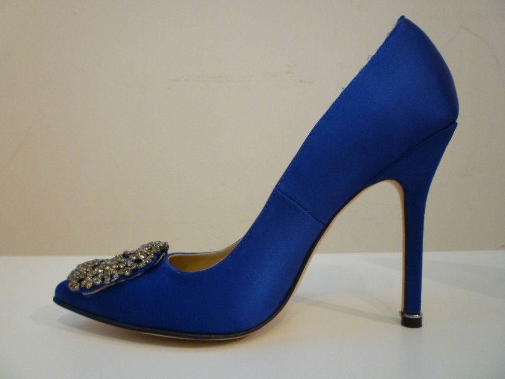 Sex and the city carrie s blue shoes