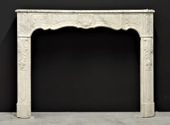 Camino Régence francese del XVIII secolo