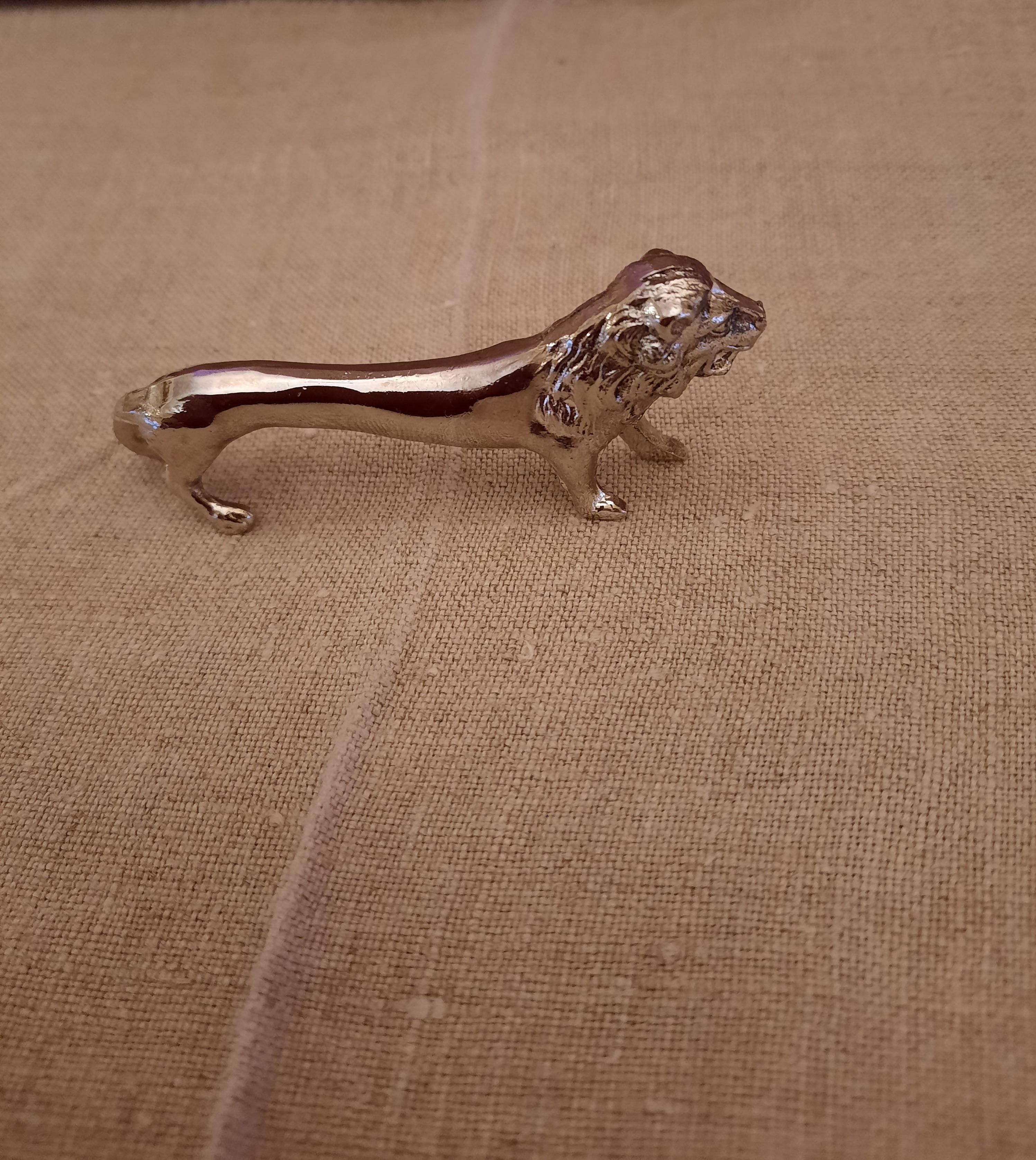 Mid-20th Century 8 French Vintage Lion Silver Plated Knife or Chopstick Rests