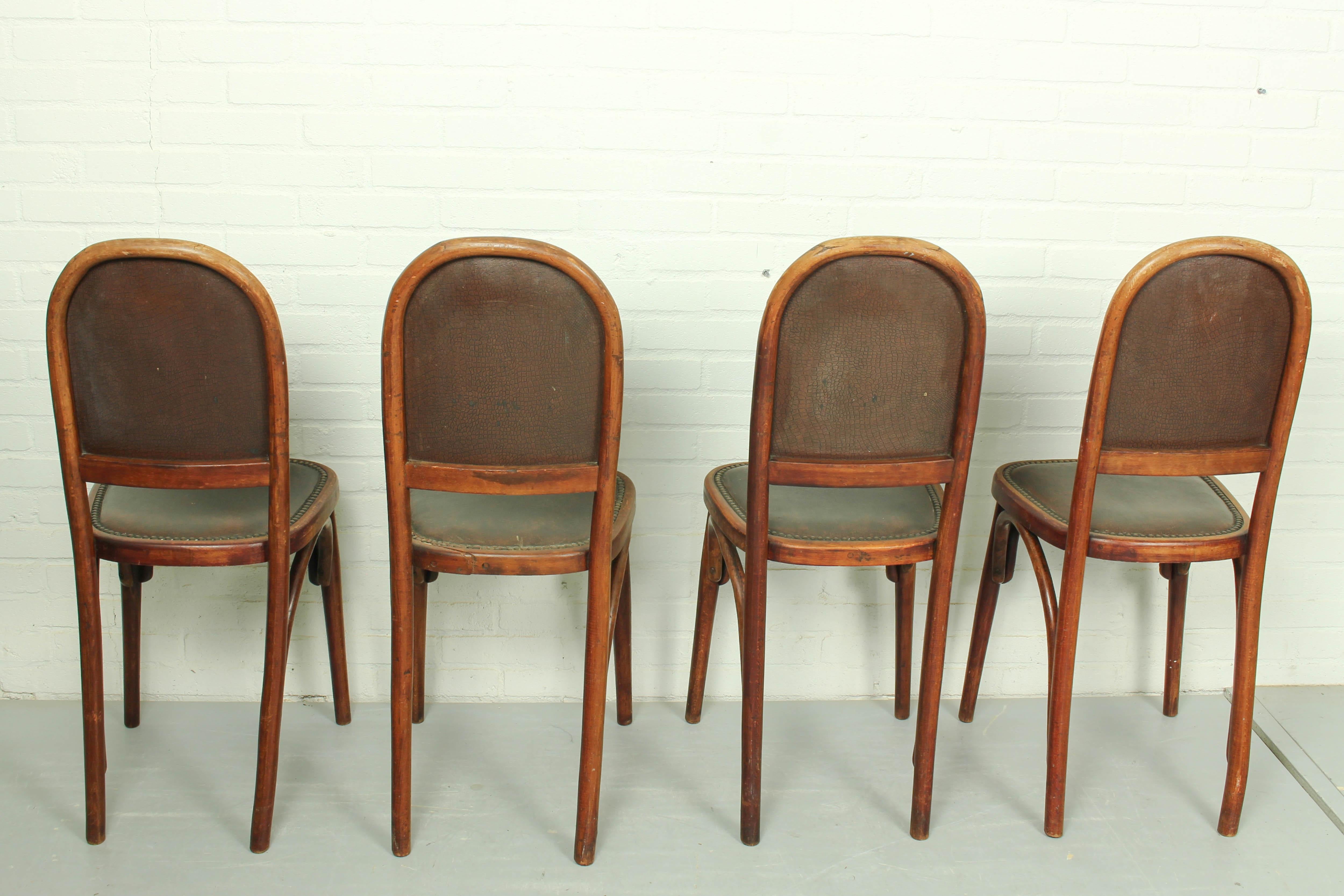 Faux Leather  Art Nouveau Bentwood and Leather Dining Room Set from Fischel, c1910 For Sale