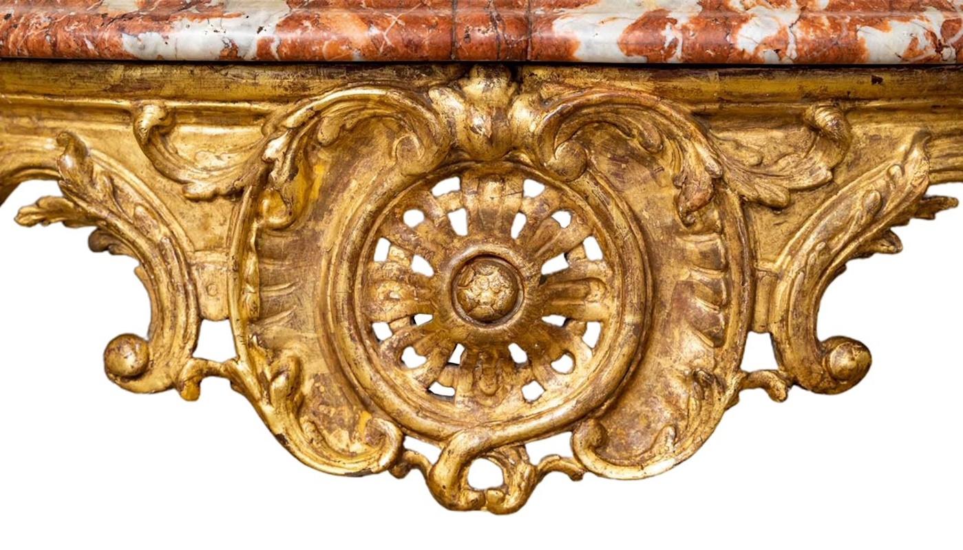 А Big Carved and Gilded Wood Console Table, Regency Period, 18th Century In Good Condition For Sale In Saint-Ouen, FR