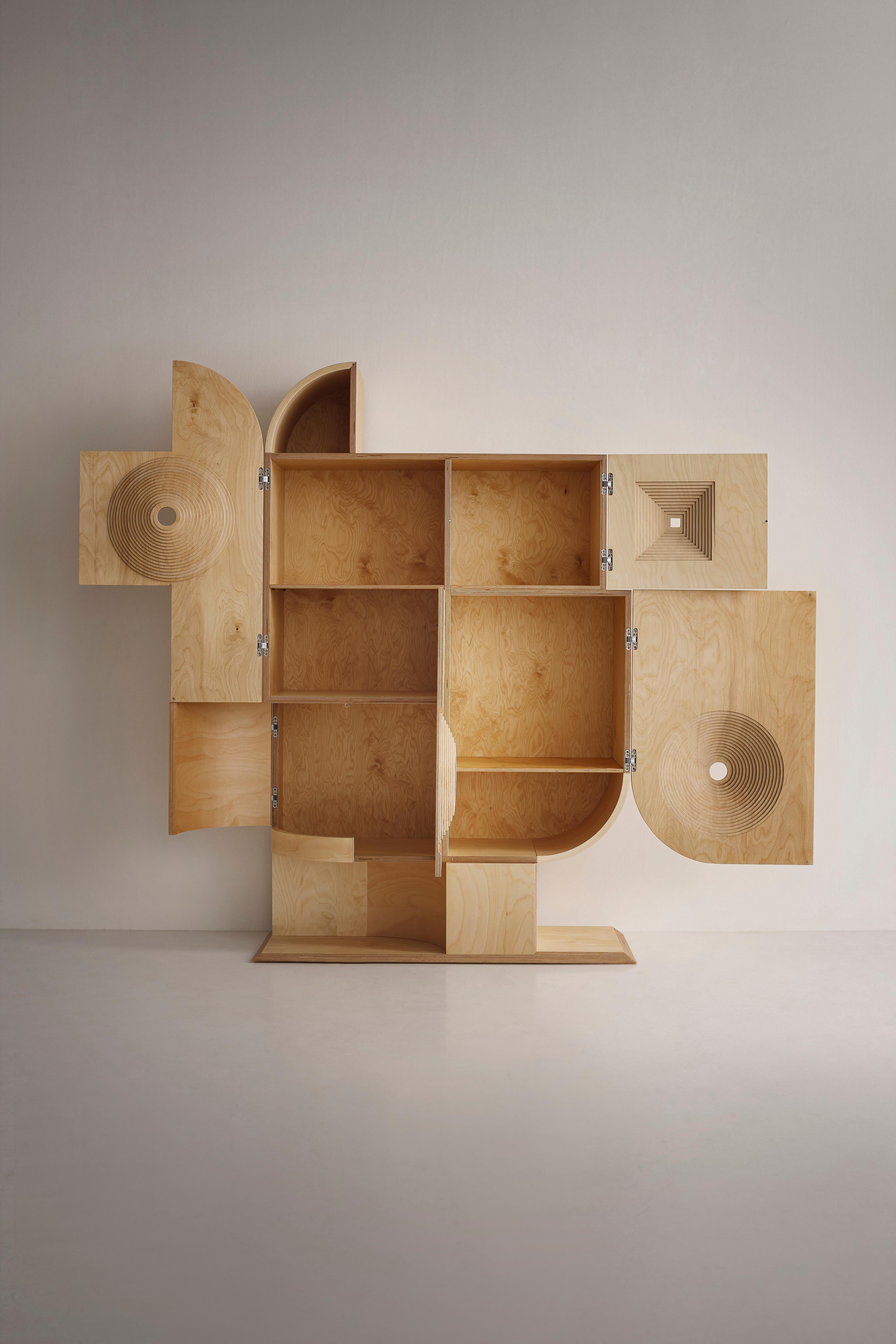 „Esme-Ralda“ Modernes skulpturales geschwungenes Sideboard aus Holz, hergestellt in Italien im Angebot 9