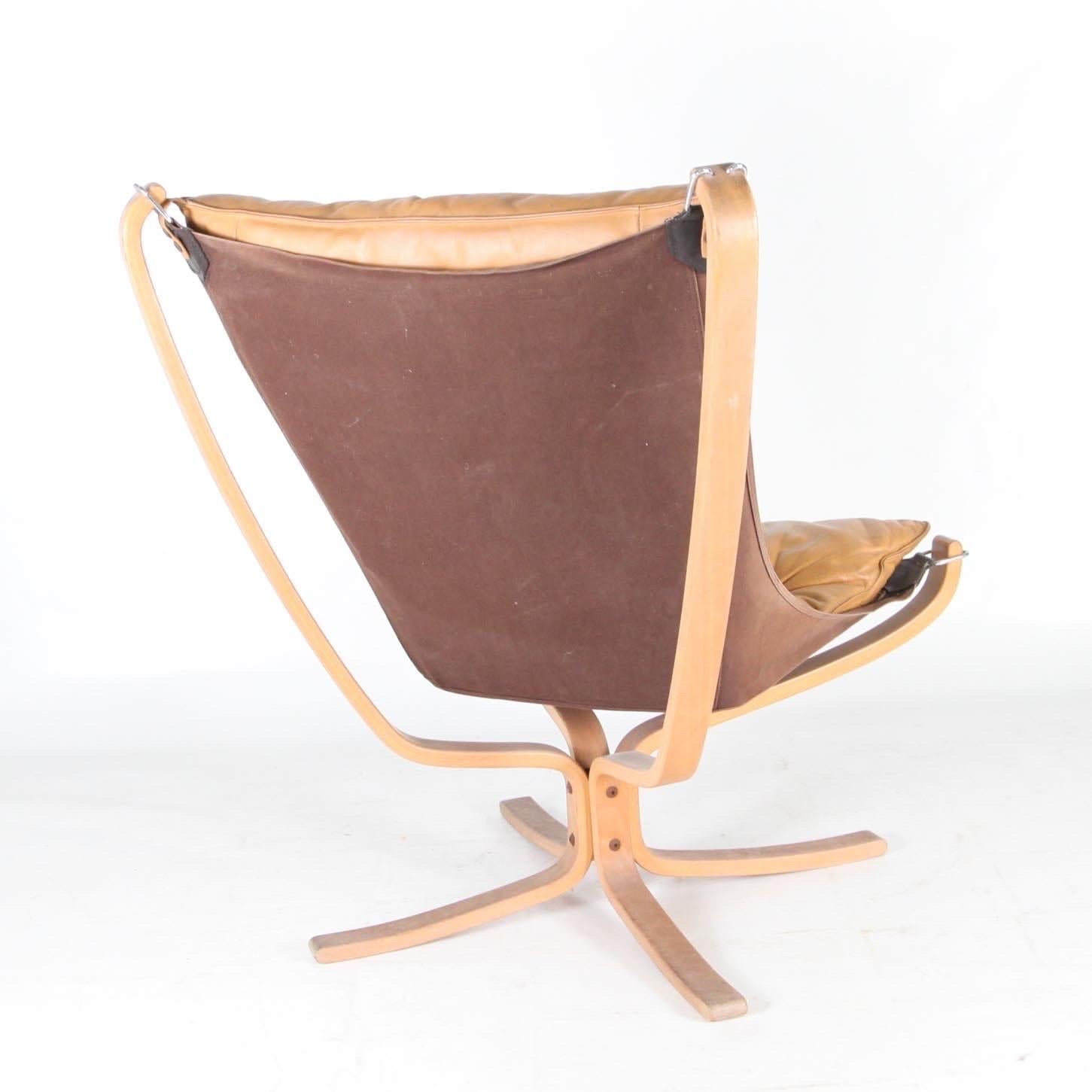Norwegian « Falcon » chair by Sigurd Ressell