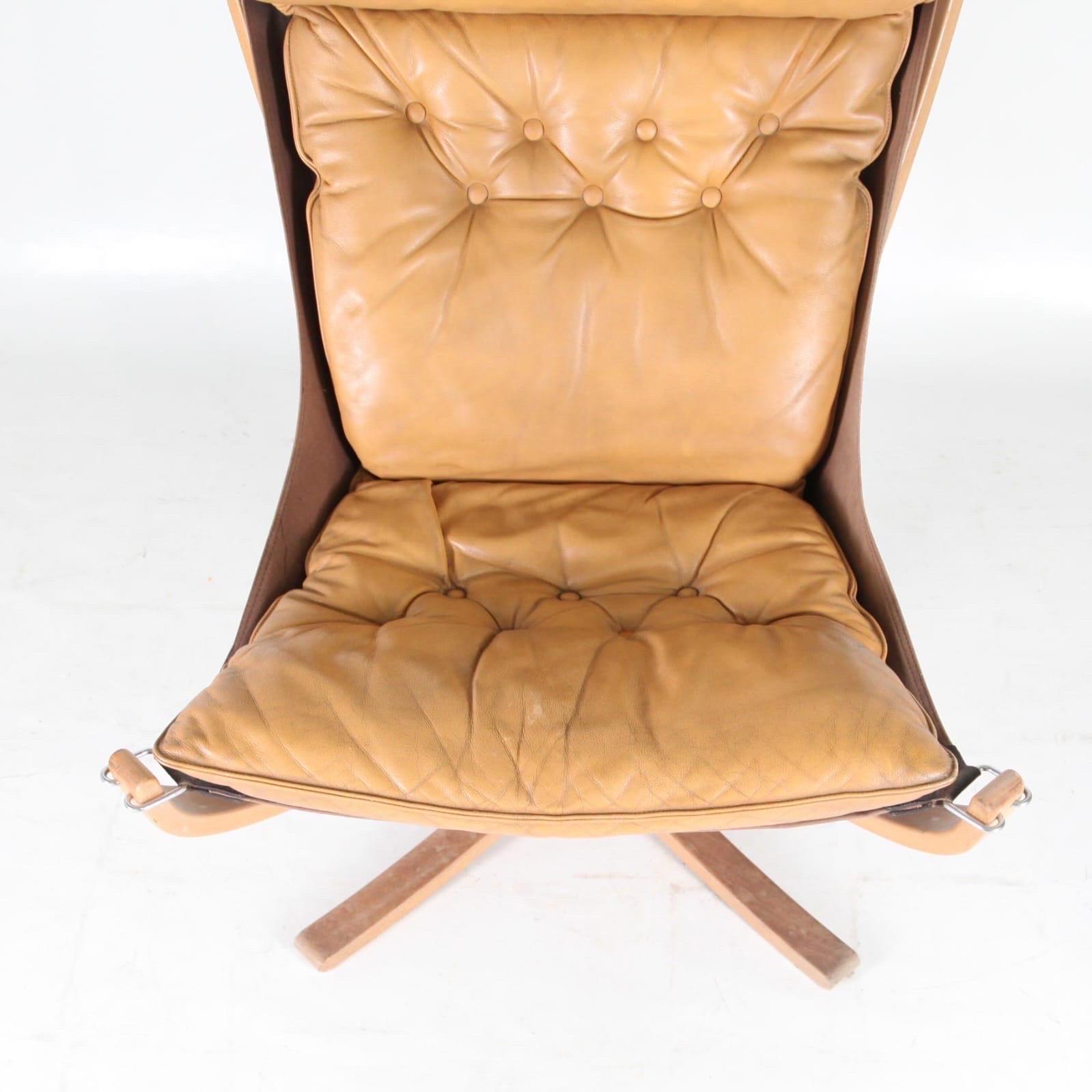20th Century « Falcon » chair by Sigurd Ressell