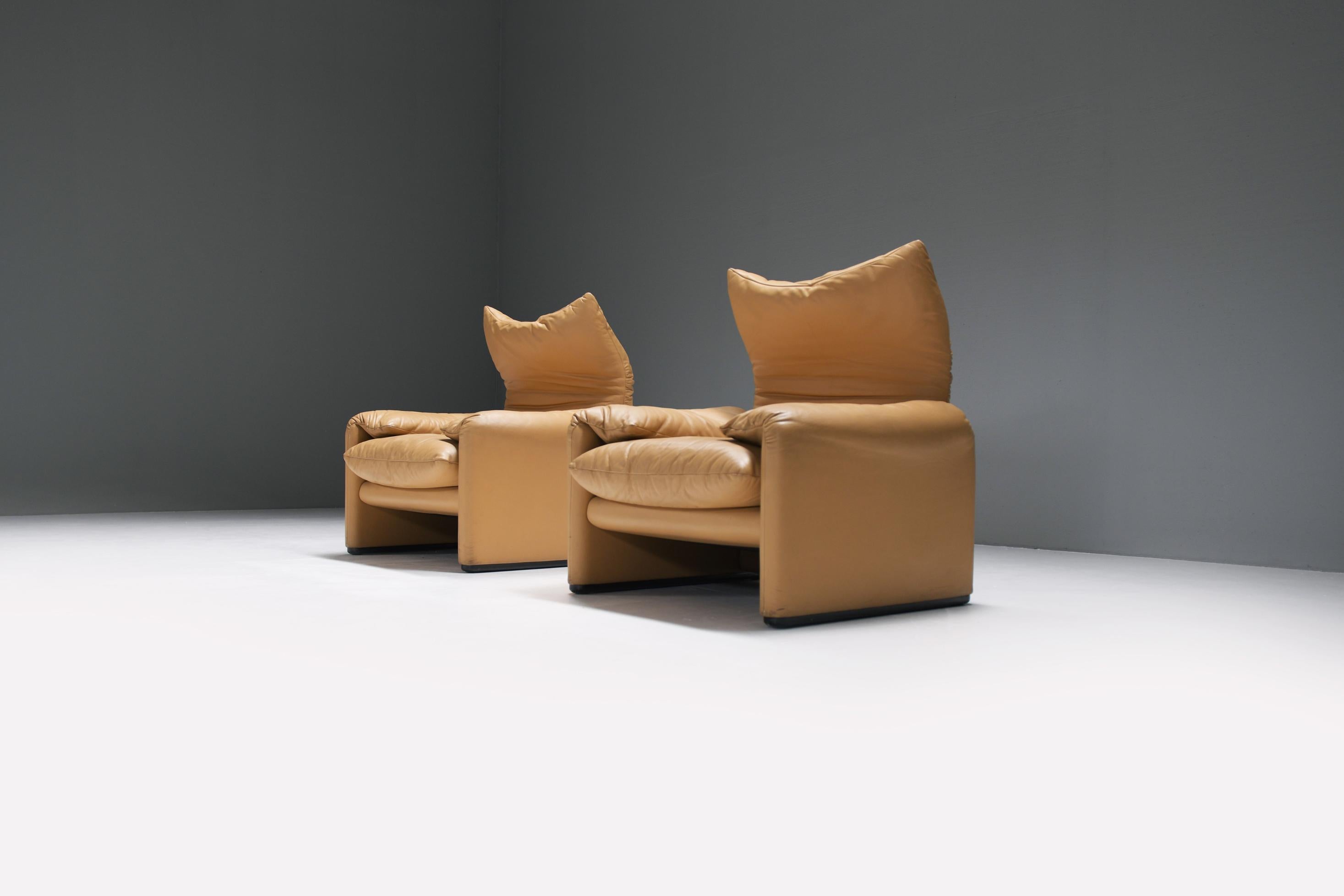 20th Century Set of matching Maralunga's in original leather by Vico Magistretti for Cassina