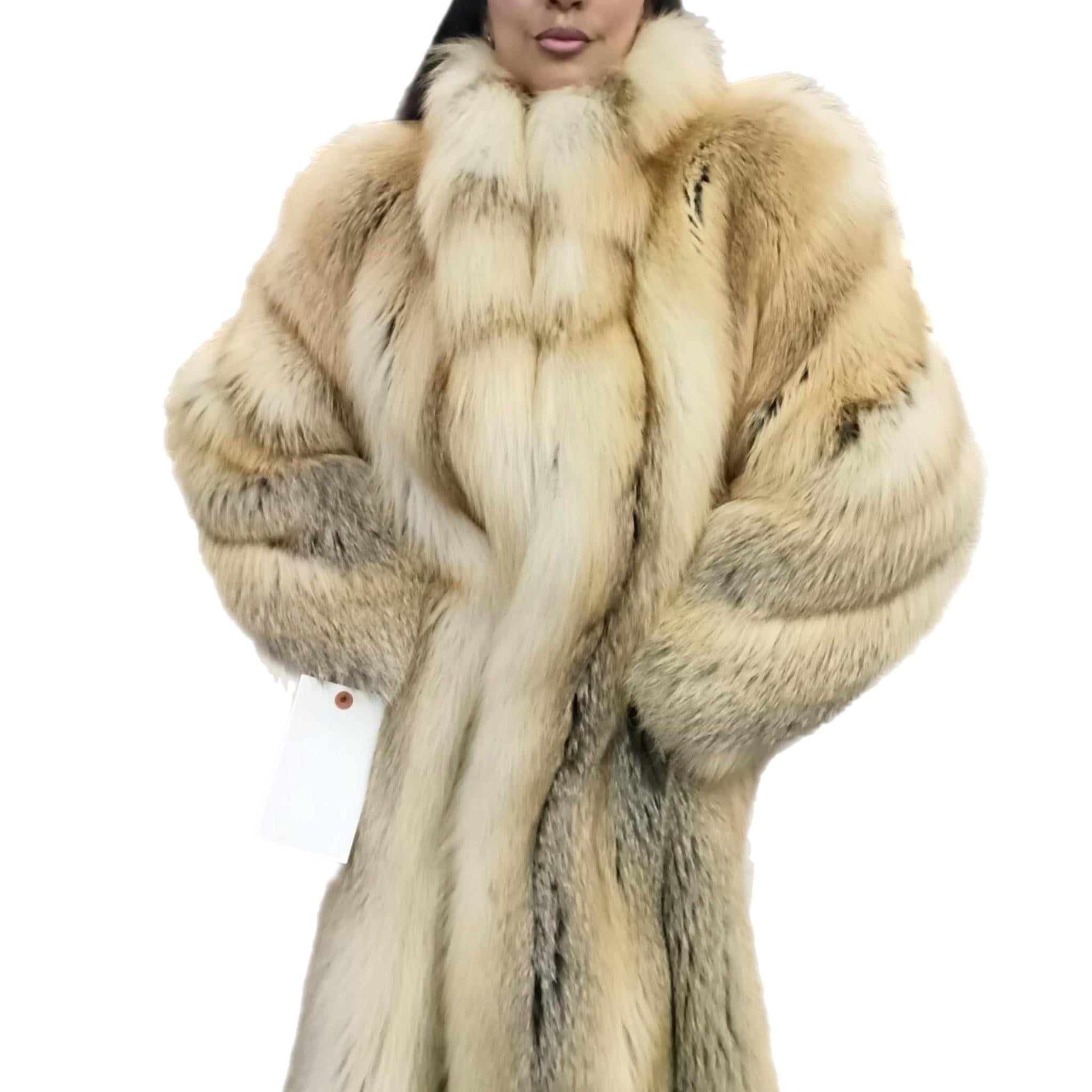~ Manteau léger saga Island en fourrure de renard taille 12 L en vente 2