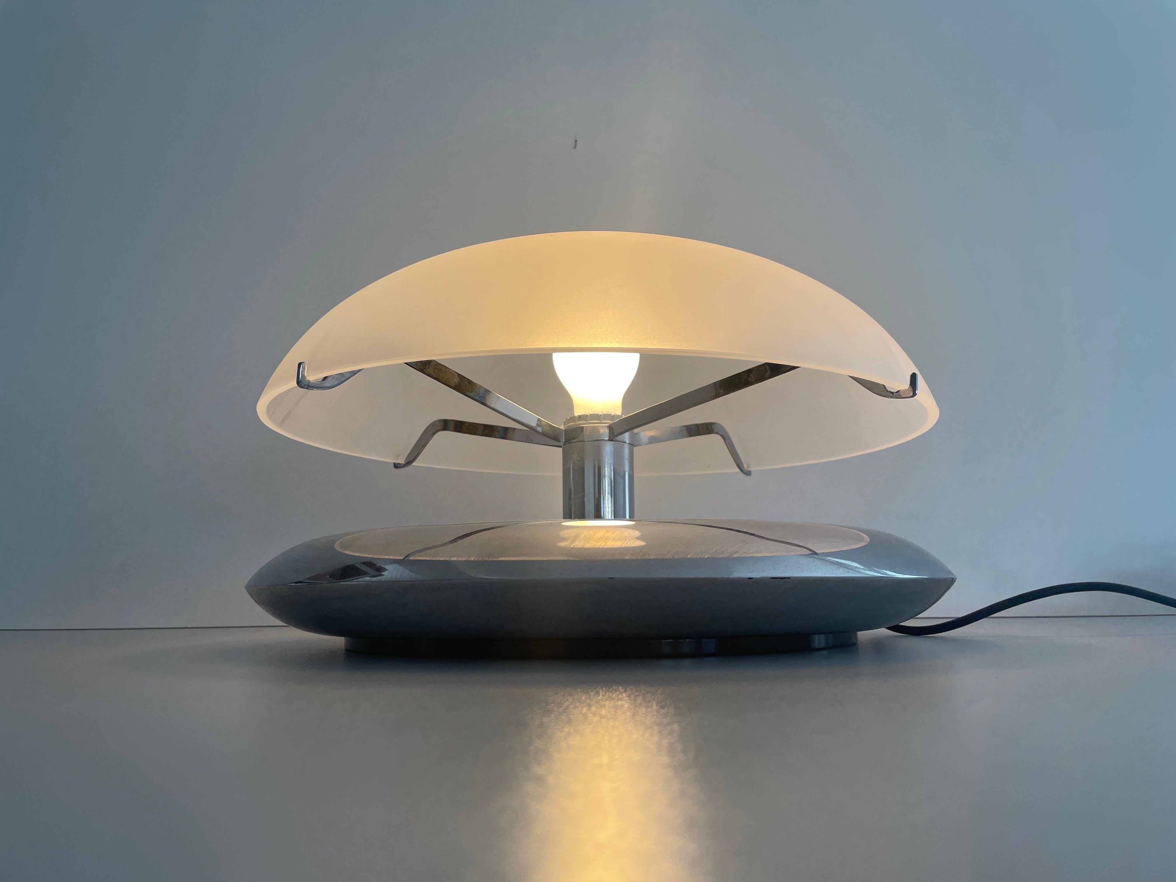 ´Medusa´ Model Table Lamp by Ludovico Diaz de Santillana, Italy, 1960s For Sale 7