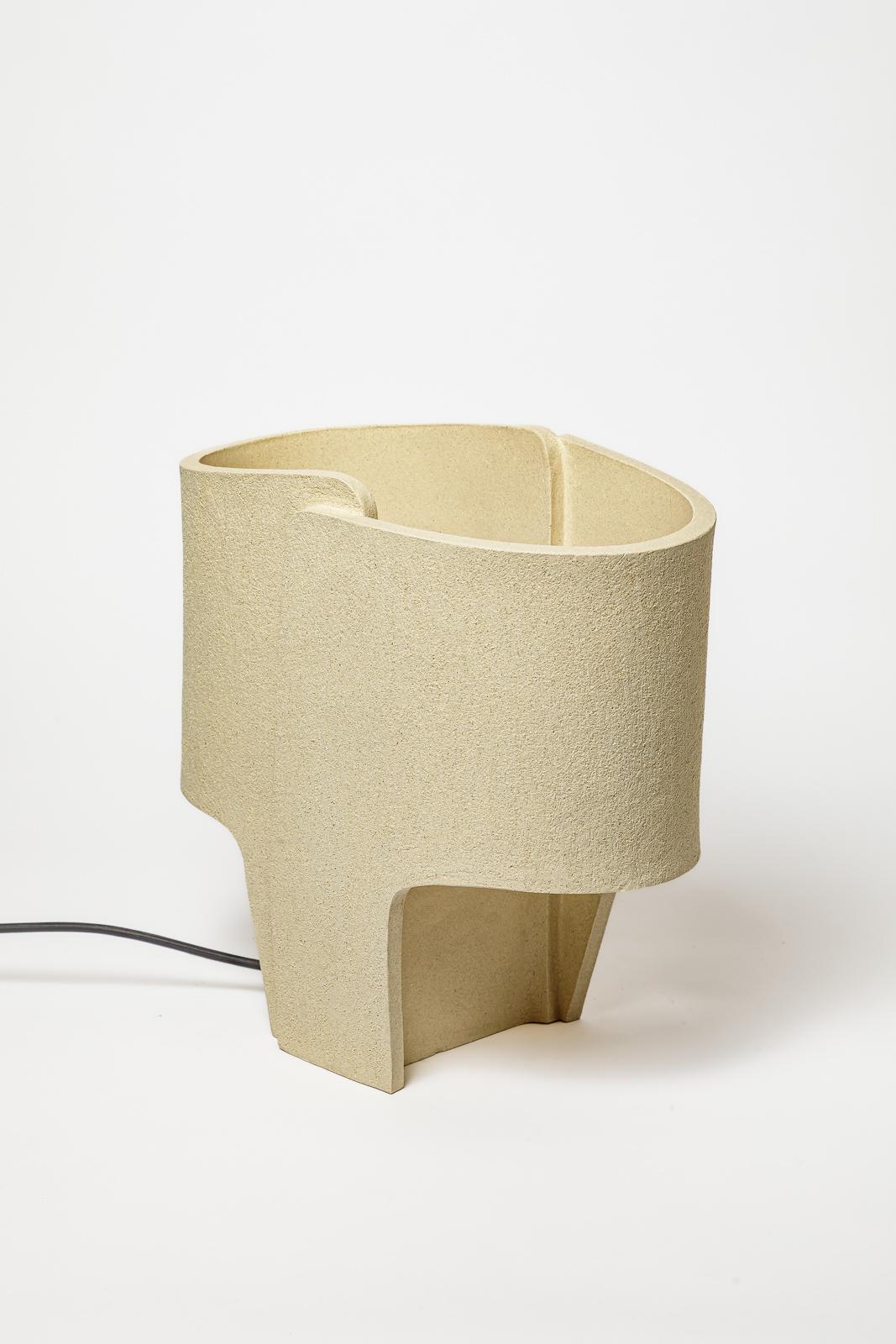 Beaux Arts « Nocta_03 » table lamp in beige grog stoneware by Denis Castaing, 2025. For Sale