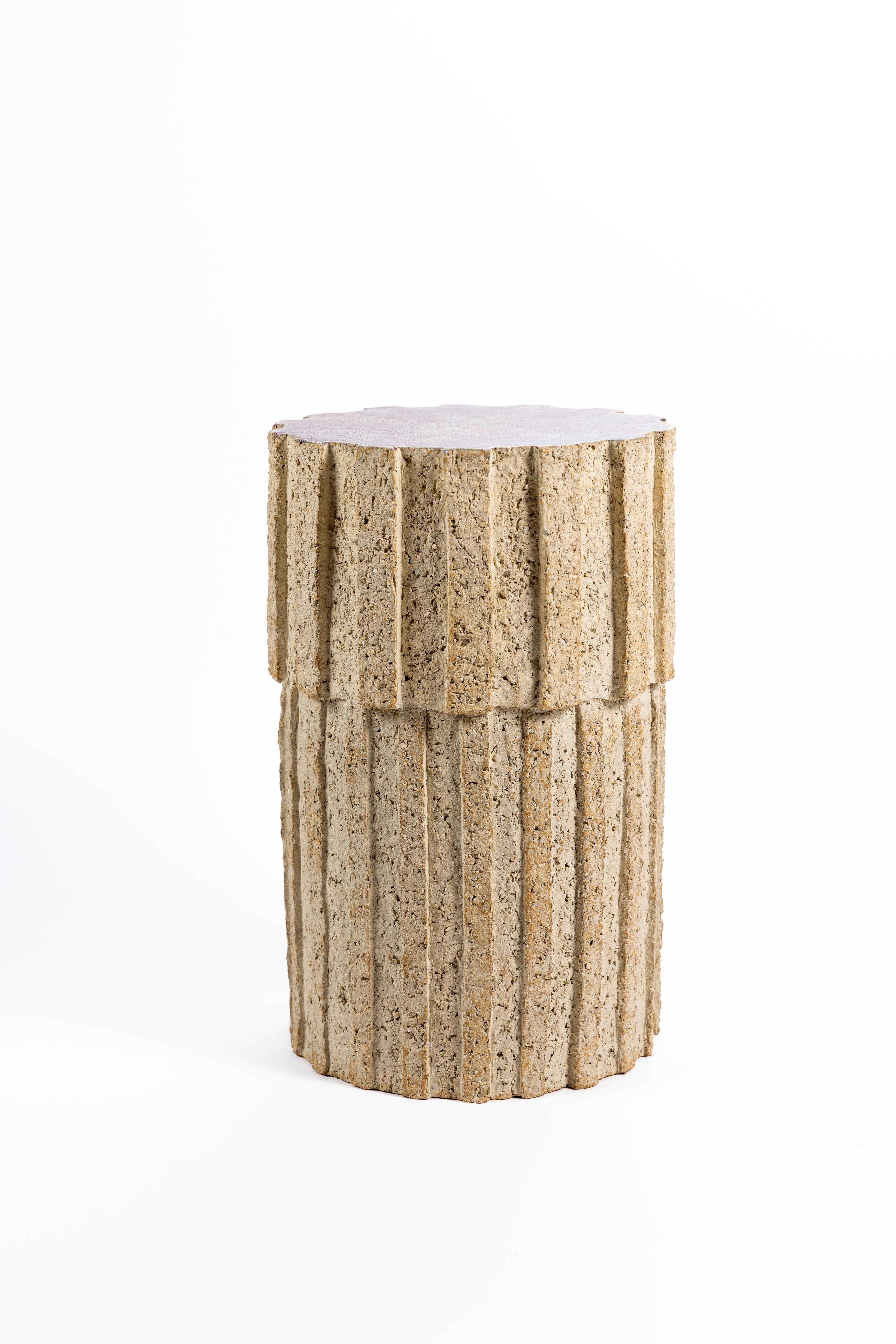 Beaux Arts « Ostinato » table in raw stoneware with red glazed top by Denis Castaing, 2024 For Sale