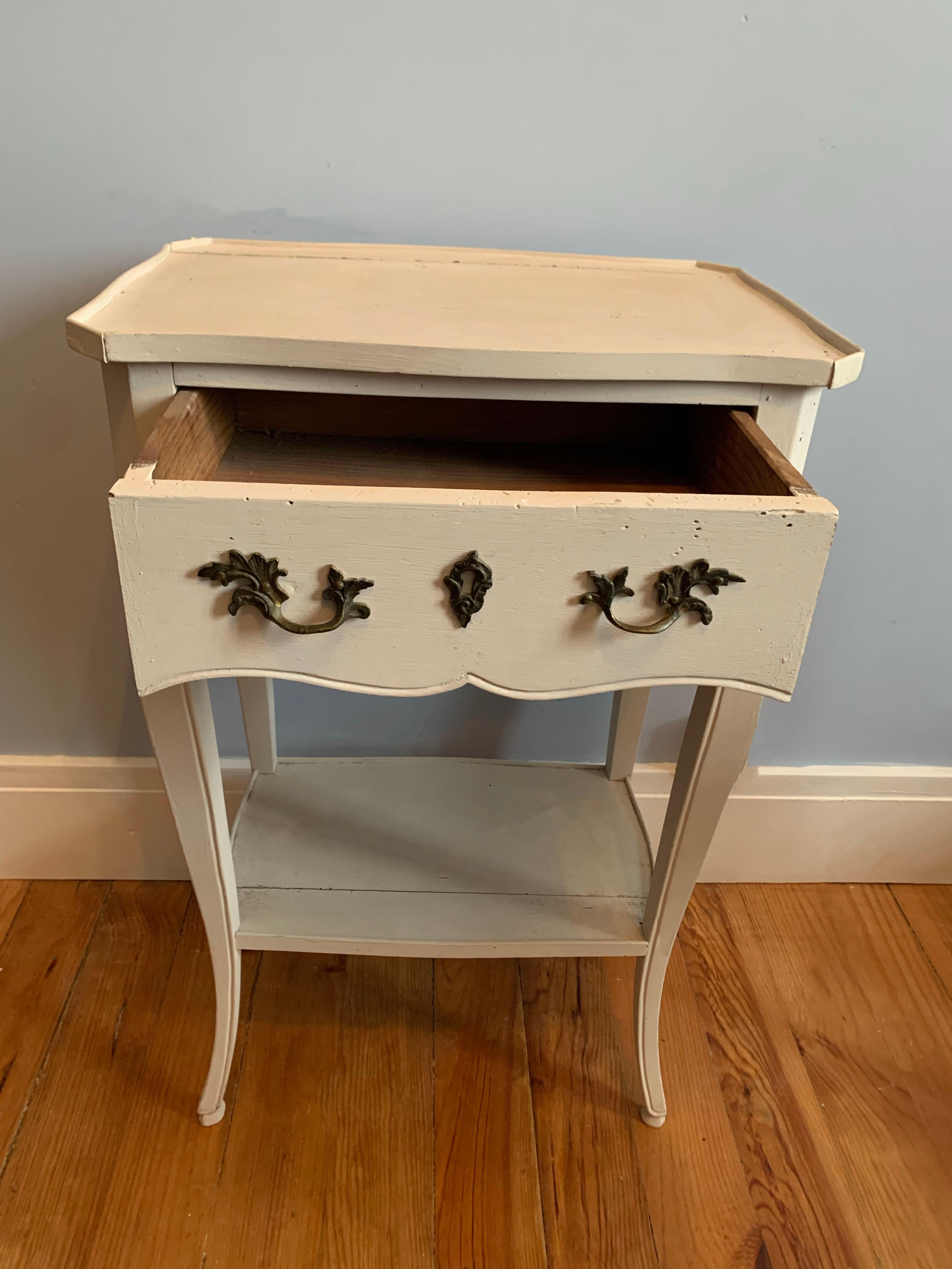 Pair of Nightstands Lacquered Wood Louis XV Style In Good Condition In Beuzevillette, FR