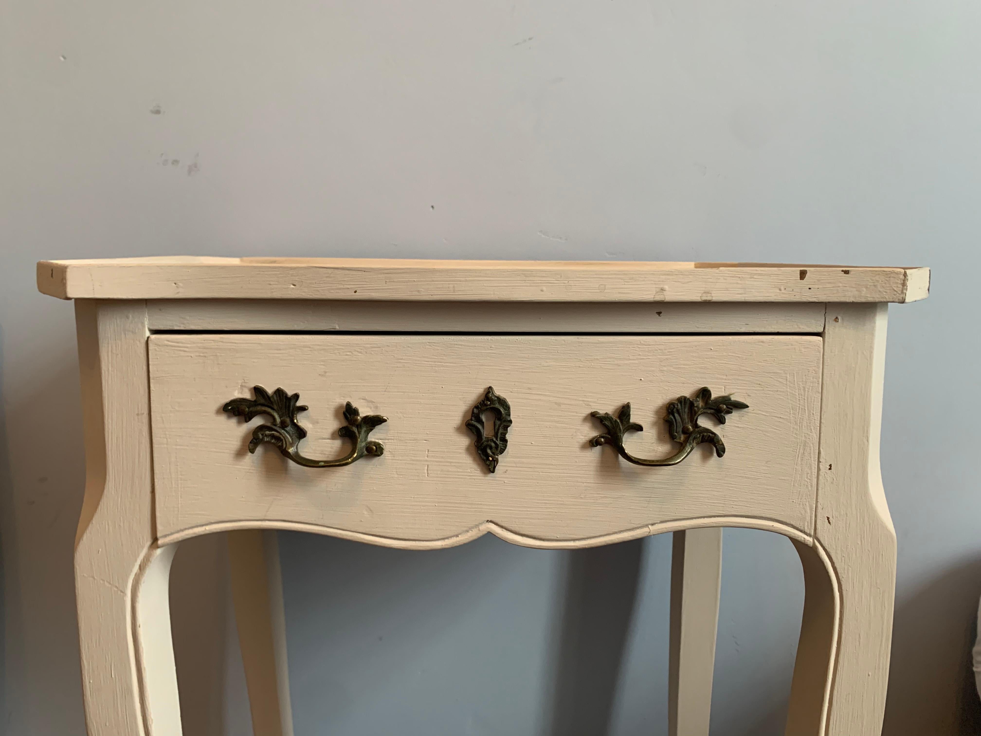 Pair of Nightstands Lacquered Wood Louis XV Style 3