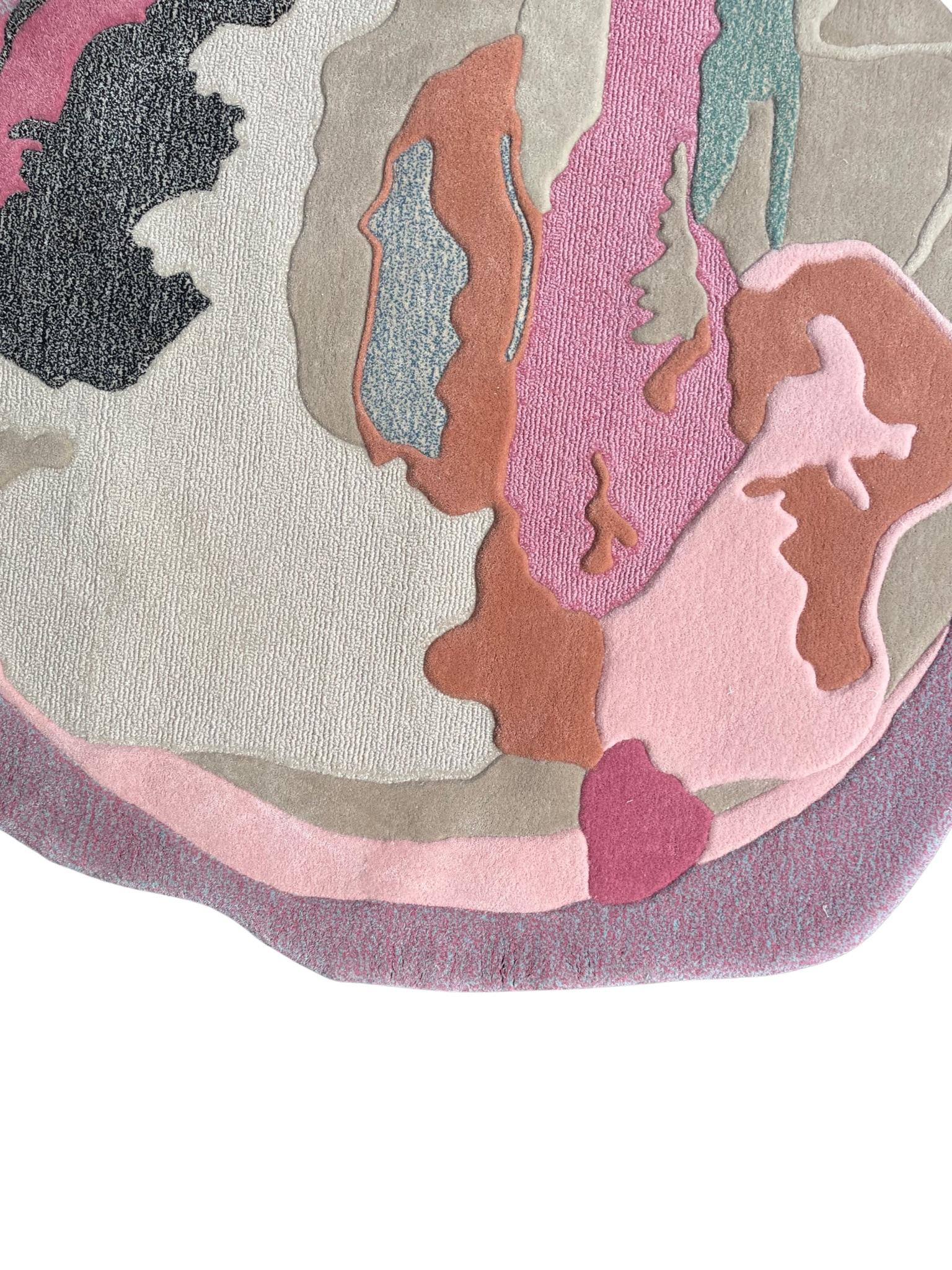 ' Pink Opaque ' contemporary irregular round shape hand-tufted Viscose wool rug by RAG Home

Original Designed by Rannisa Soraya from RAG Home
Hand-tufted with mixed Methods and Colours. It can be customised in size upon request. Made by order.