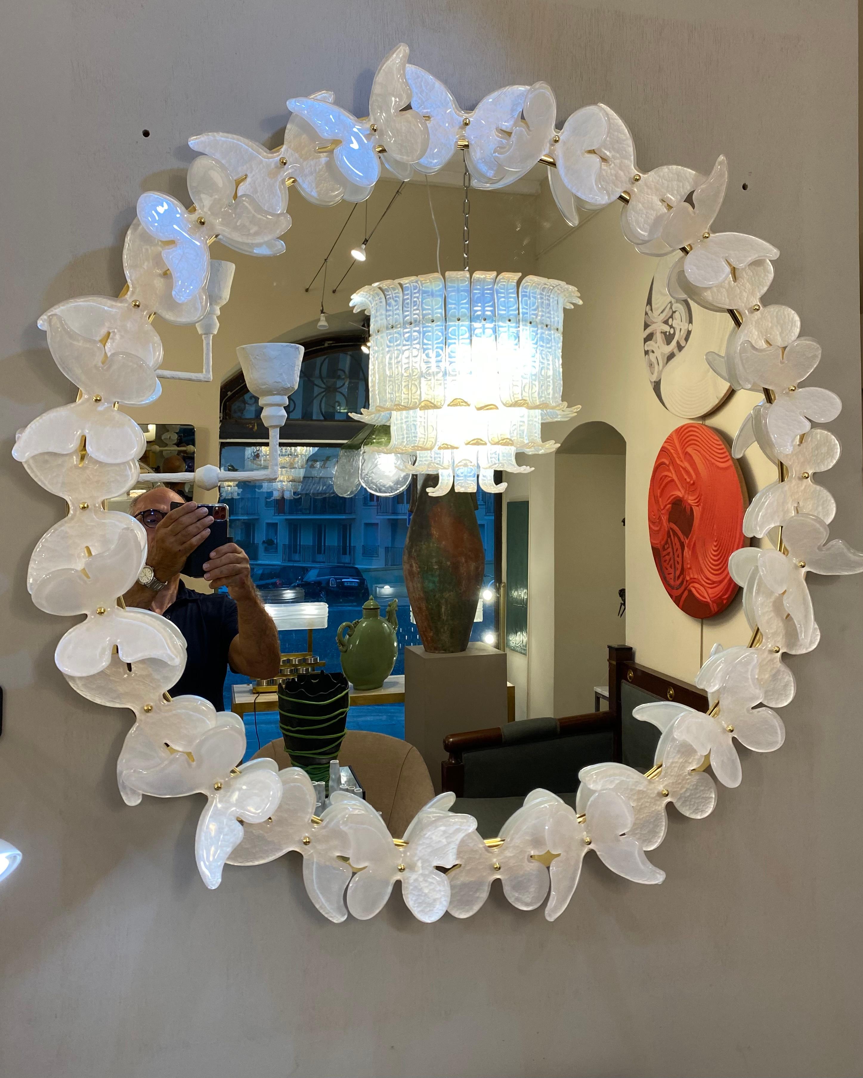 XXI secolo e contemporaneo ⸻  Specchio rotondo in vetro di Murano - Modello 