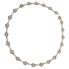 【Geometria scolpita】Collana lineare in oro con perle Akoya