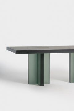 ++ Table dining table in resin with matt finish by Laurids Gallée