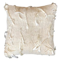 "Unico" White Wool Pillow by Le Lampade