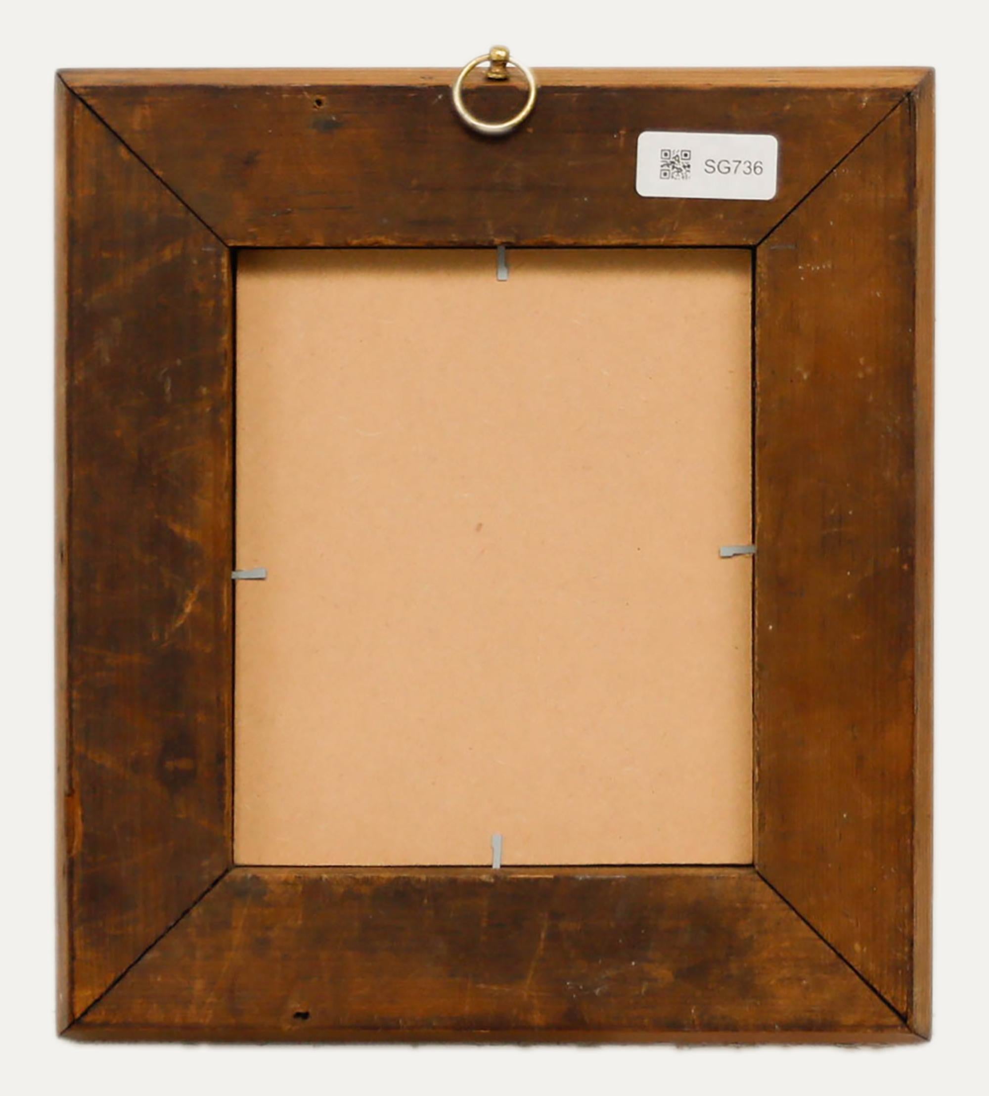 An exquisite 19th century burr maple cushion frame with rectangular outer profile and gilt beading. Complete with glazing and a sturdy gilt hanger. Measurements for the frame: Window 19cm X 16cm. Rebate 20.5cm X 17cm. Overall size 32.5cm X 29.5cm