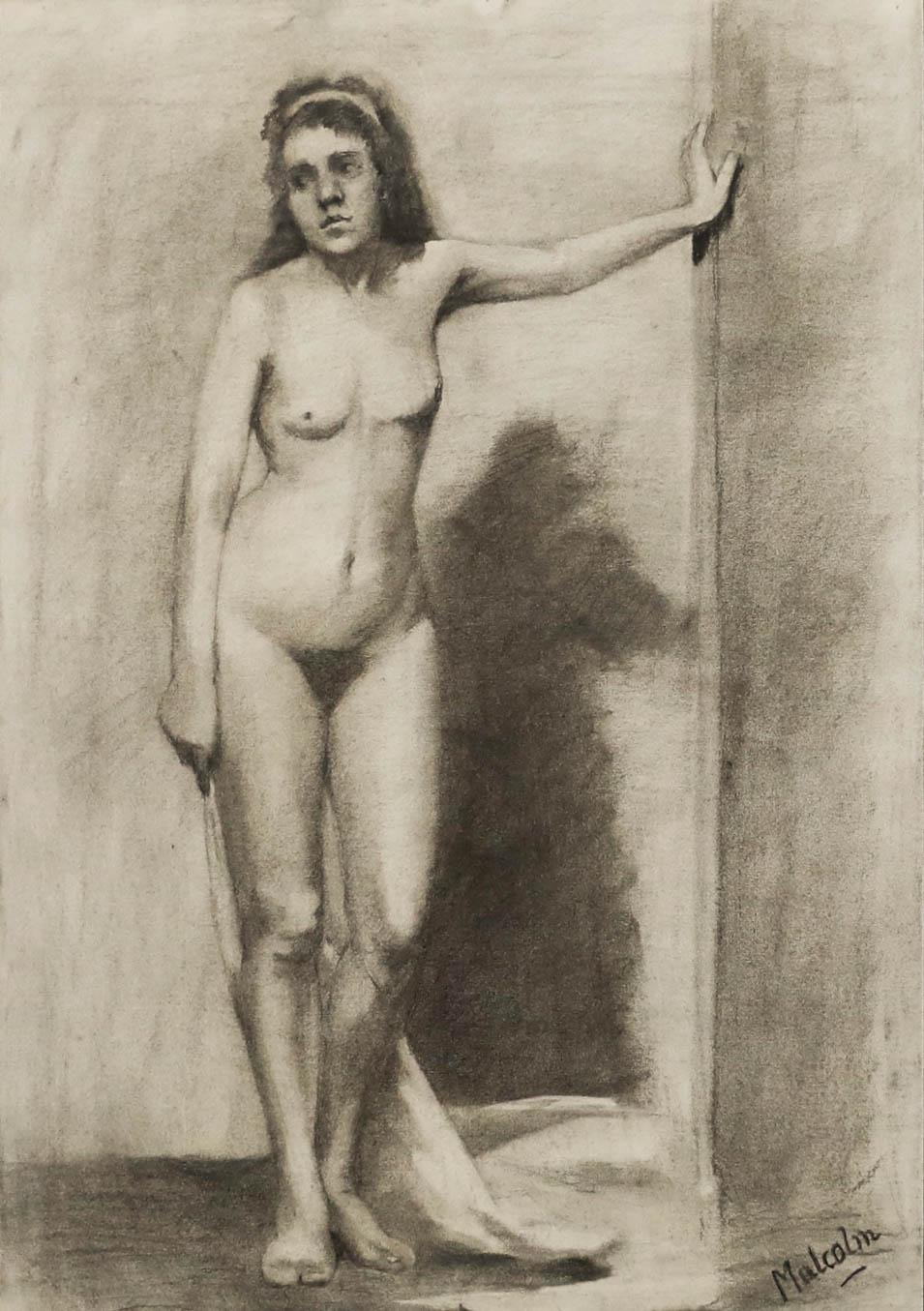 Malcolm, dessin au fusain du 20e siècle encadré, nu debout - Art de Unknown