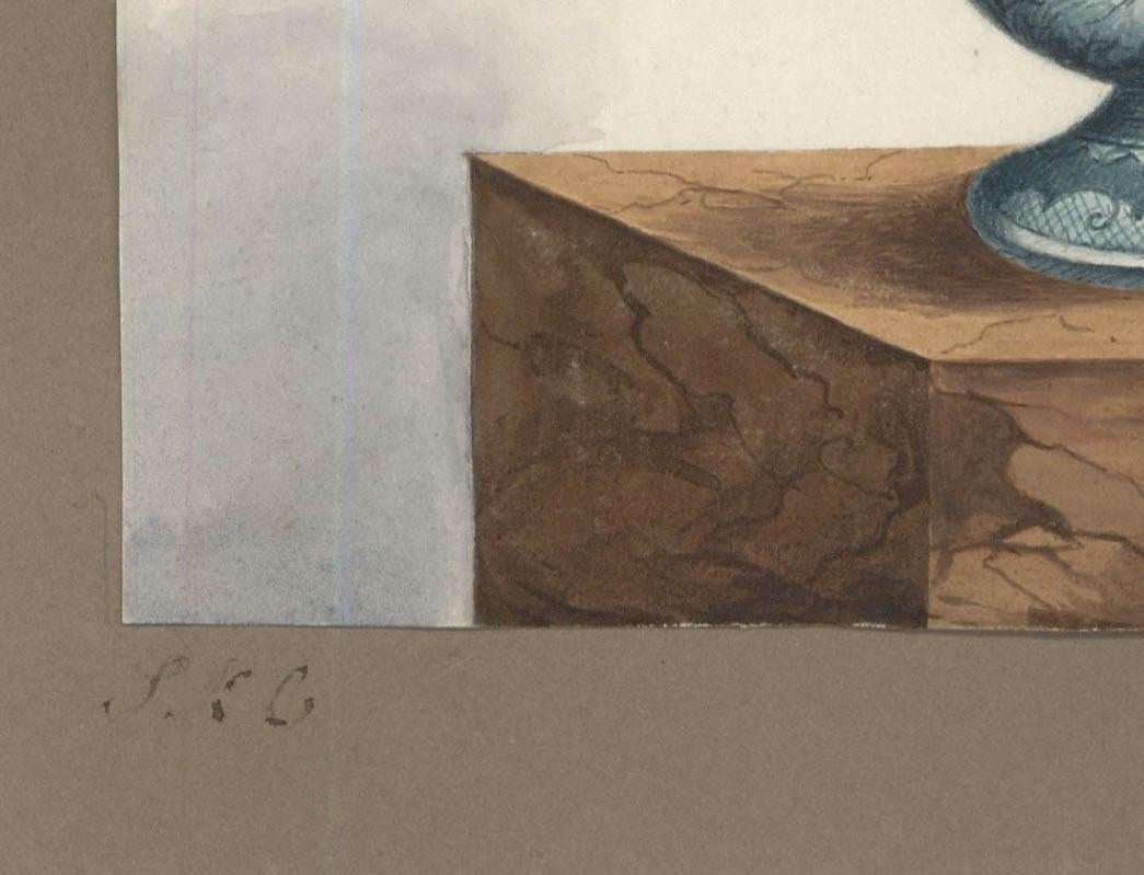 Ein herrlich lebendiges Stillleben der Künstlerin Sophia Katherine Charleton (1789-1844) aus dem frühen 19. Jahrhundert, das eine Blüte exotischer Blumen in einer kunstvoll gestalteten Vase aus Delft zeigt. Am unteren Rand monogrammiert und
