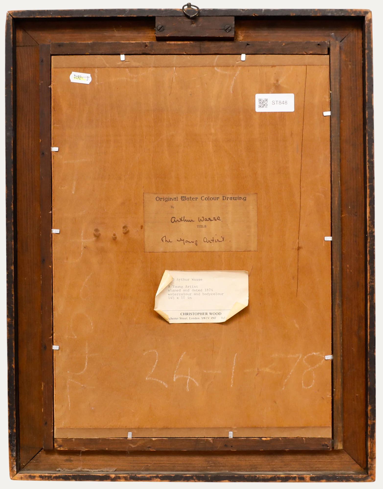 Cette étude d'intérieur magnifiquement exécutée représente un jeune enfant assis devant un tableau noir, absorbé par sa créativité alors qu'il dessine des animaux à partir d'un livre d'images. Wasse capture habilement le jeune artiste in-situ, avec