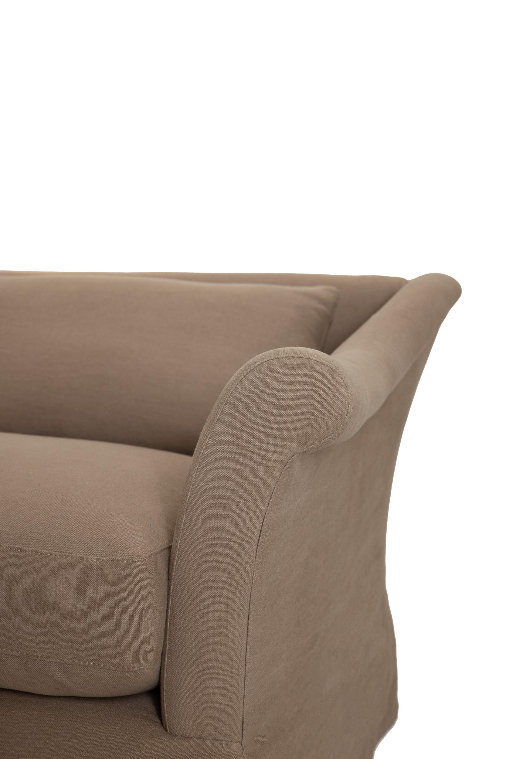 002 Classic Sofa - 8ft For Sale 5