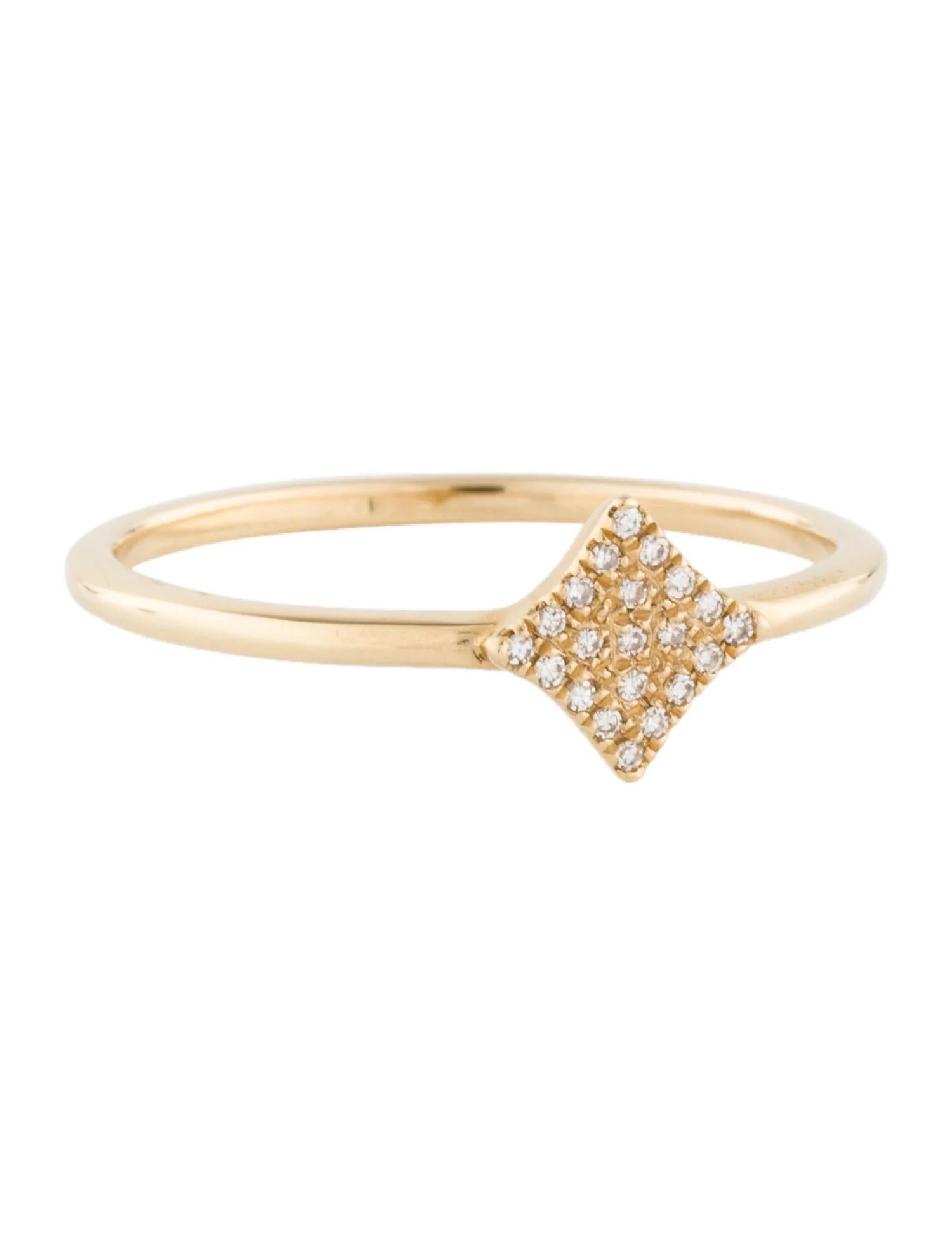 Round Cut 0.04 Carat Diamond Star Cluster Yellow Gold Fashion Ring For Sale