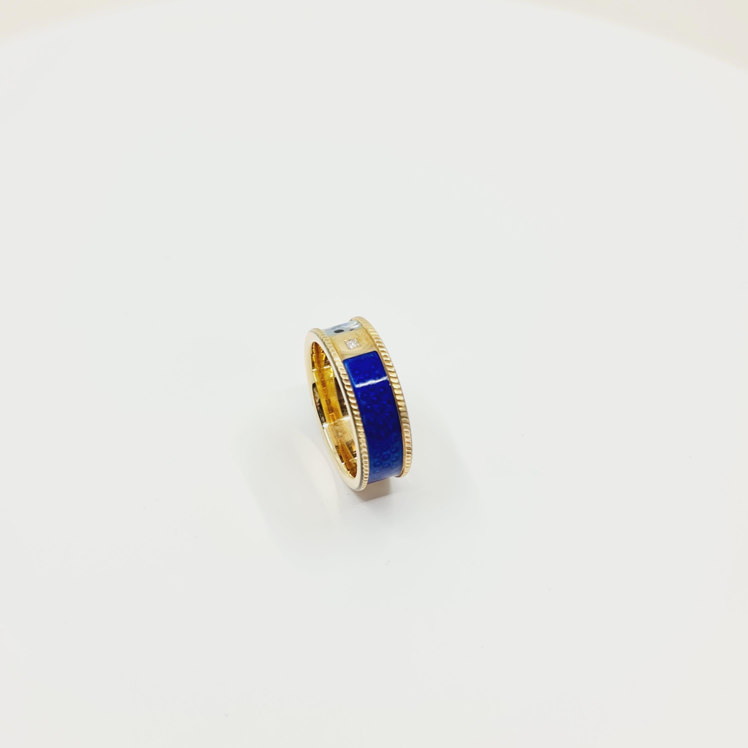 0.05 Carat Princess Cut Diamond Ring G/IF 14k Gold, Blue/Grey/White Enamel For Sale 1