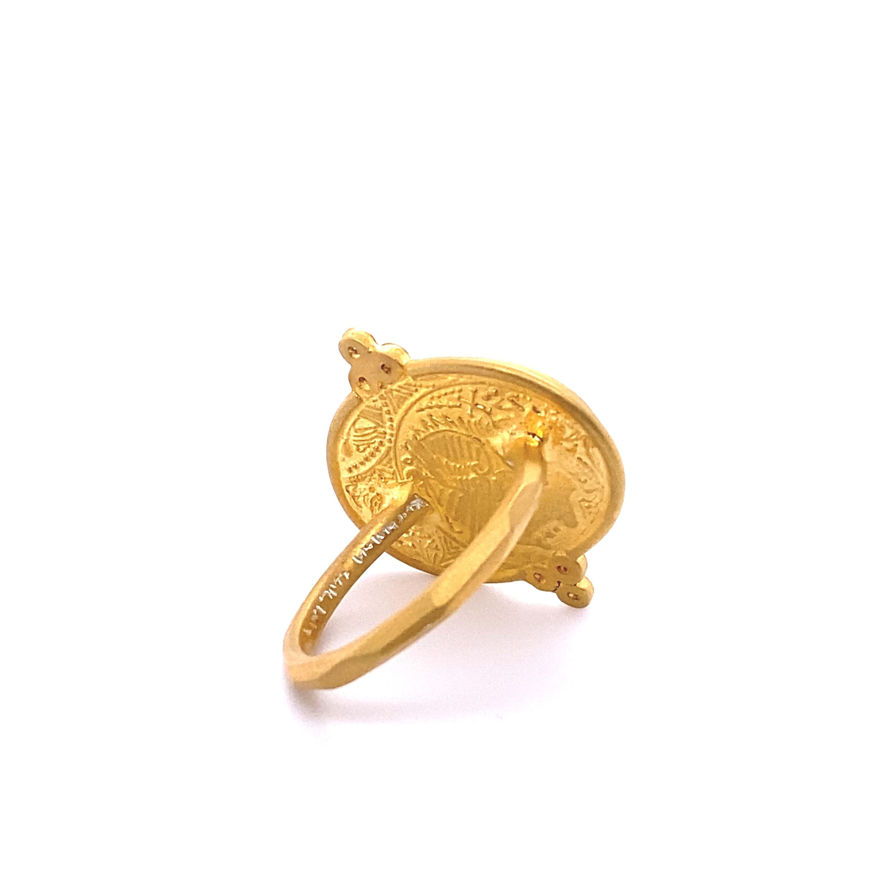0.06 Carat Diamond Mother of Pearl Ring w/ Carved Crane Bird Motif 24K Gold For Sale 2