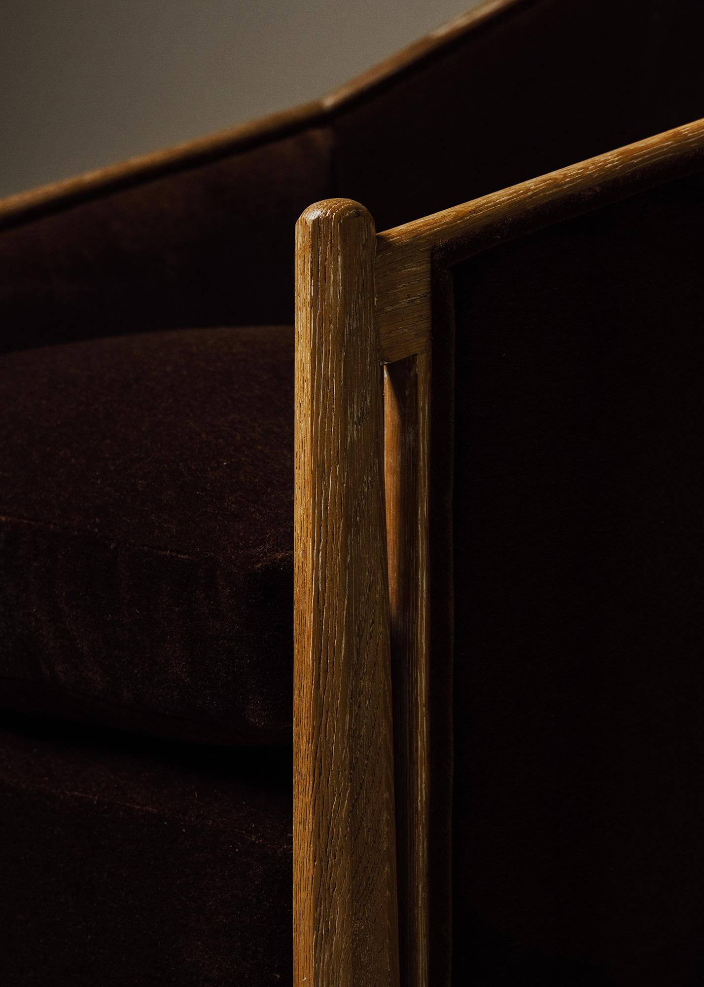 Américain 006 Chaise Crowne en Mohair en vente