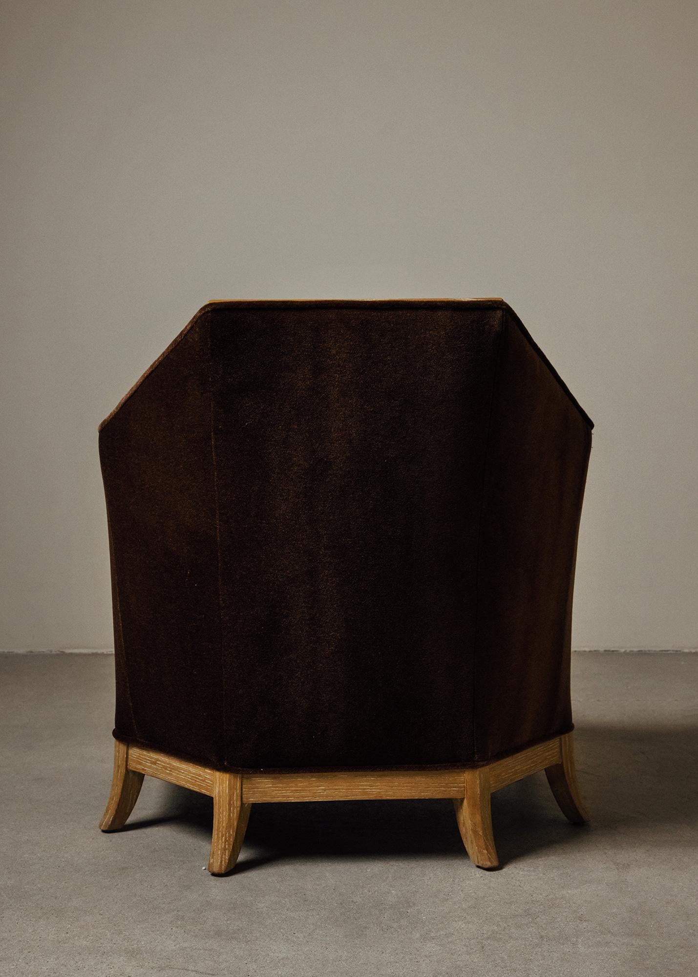 006 Chaise Crowne en Mohair en vente 1