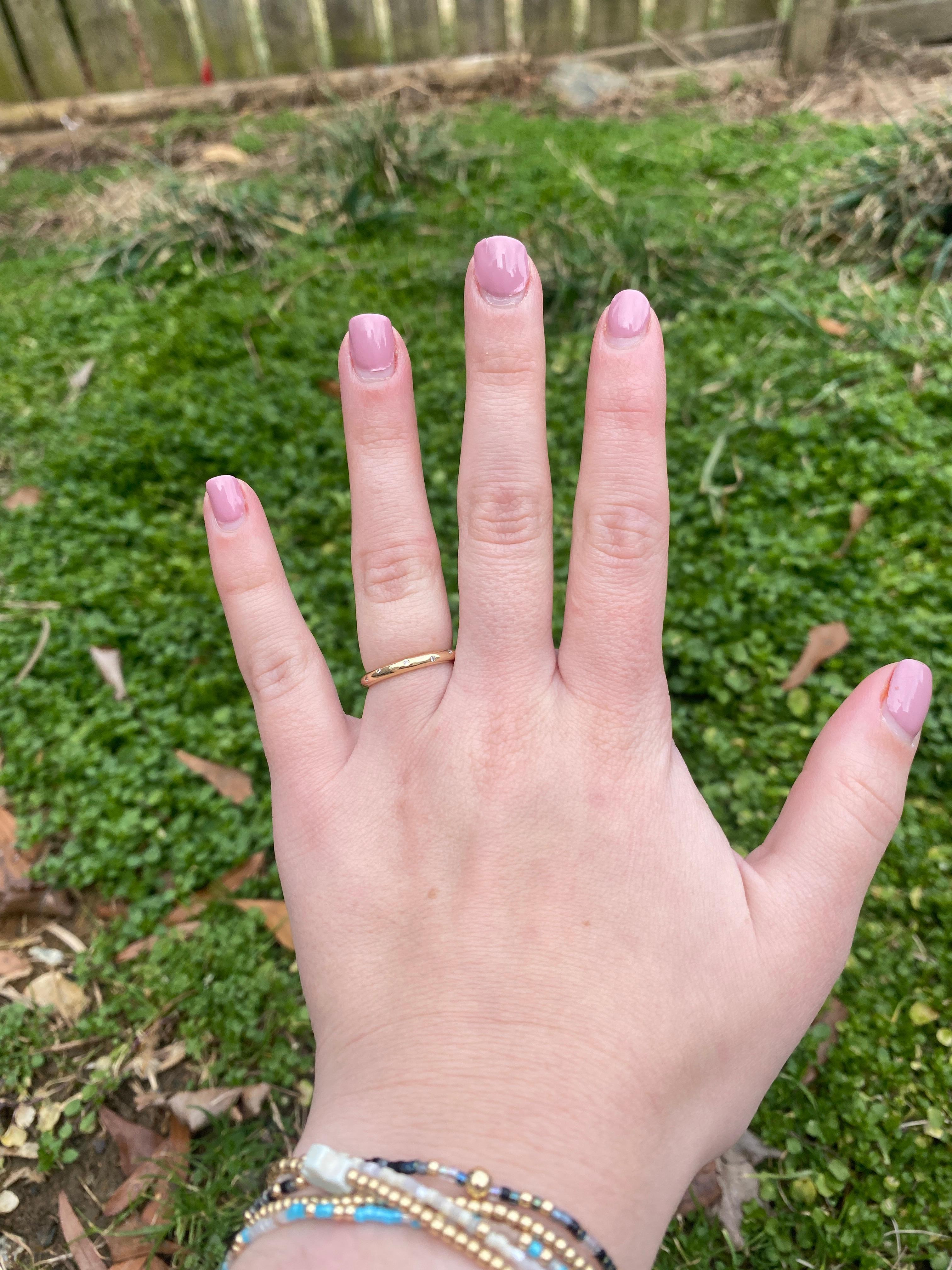 da uomo o donna Anello a fascia con diamanti da 0,06 carati, oro giallo 18 carati, misura 6,25, diamanti sparsi in vendita