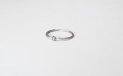 Anello con diamante da 0,07 carati