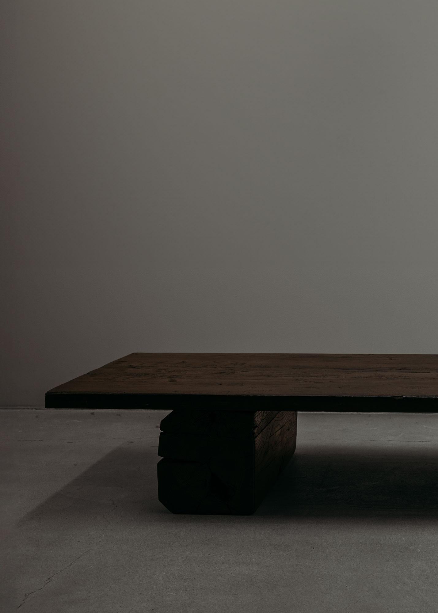 American 007 Relic Coffee Table For Sale