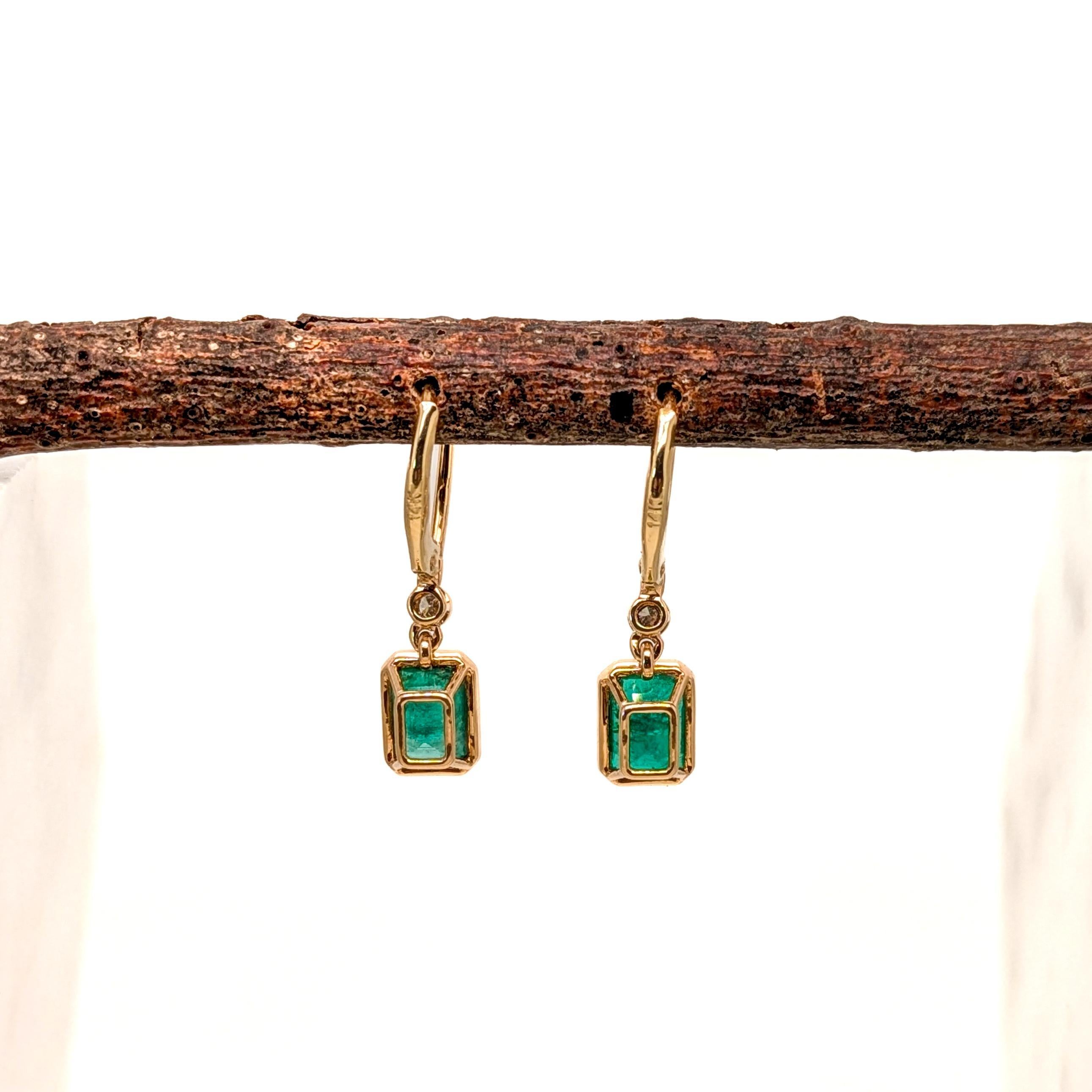 2.35cts Emerald Diamond Hoop Earrings in 14K Gold  Emerald Cut 7x5mm In New Condition For Sale In Columbus, OH