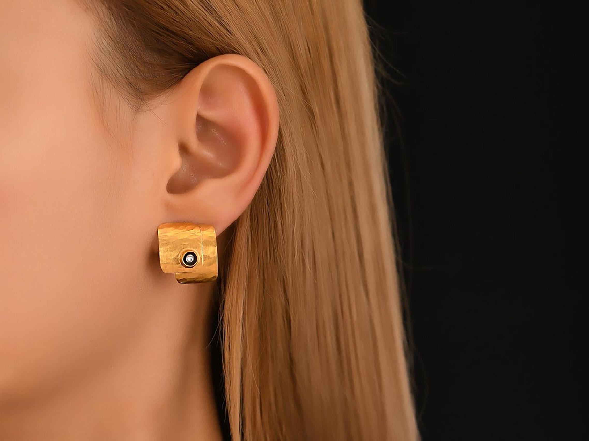 men's 24k gold earrings