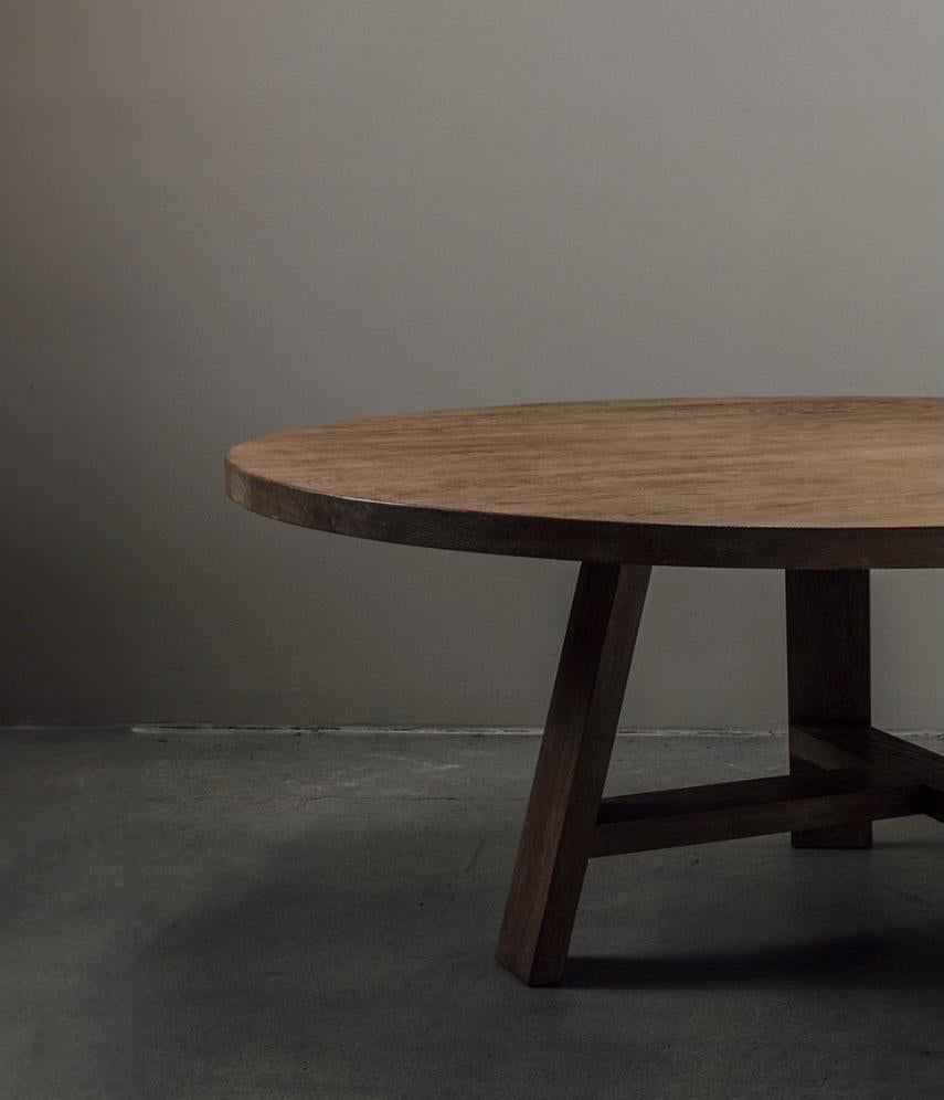 008 Story Table In New Condition For Sale In Westlake Village, CA