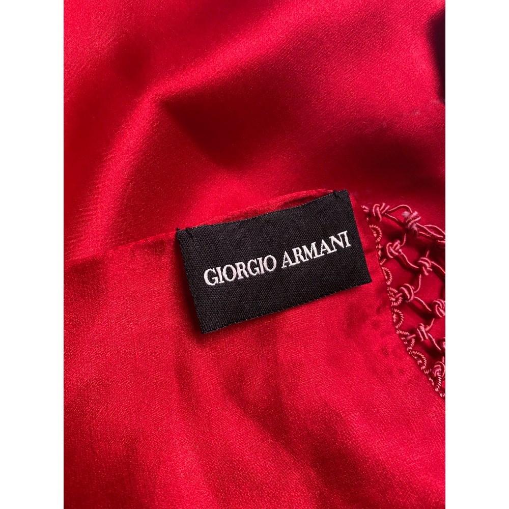 00s Giorgio Armani Vintage red silk scarf with applications In Good Condition For Sale In Lugo (RA), IT