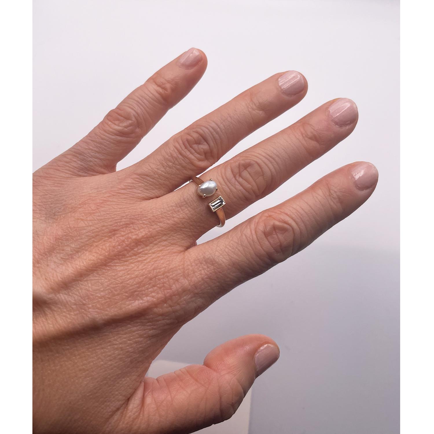 For Sale:  0.10 Carat Diamond and Pearl Toi et Moi Engagement Ring Hi June Parker 3