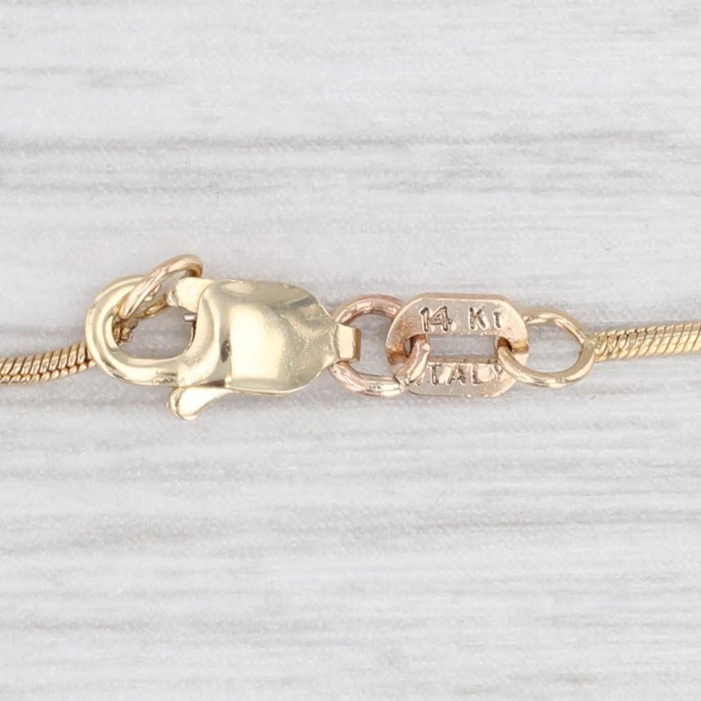 Pendentif solitaire en diamant rond de 0,10ct en or jaune 14k Chaîne serpent de 18,25 pouces Unisexe en vente