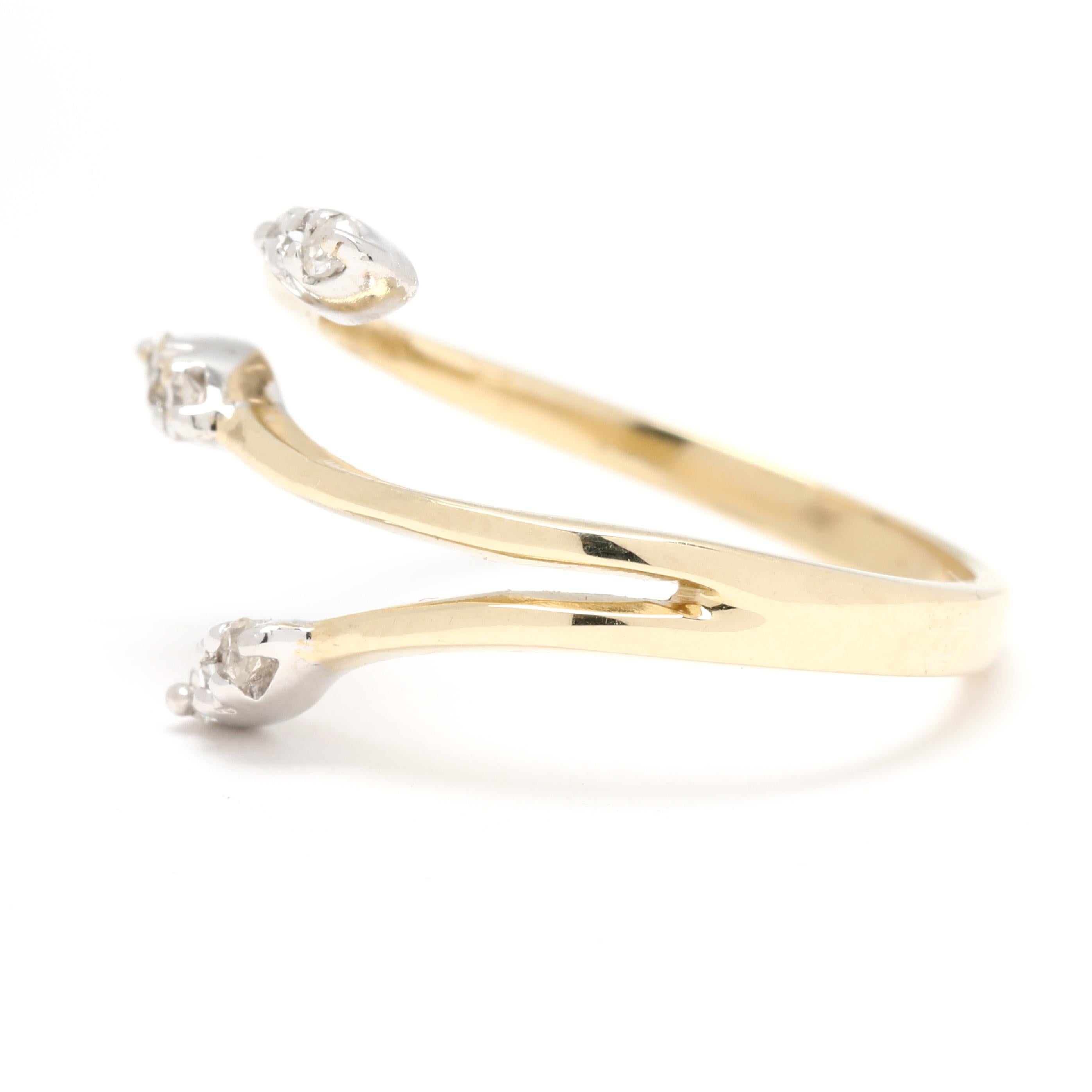 Bague croisée avec diamants de 0,10 carat, or jaune 14 carats, taille de bague 6,25 Bon état - En vente à McLeansville, NC