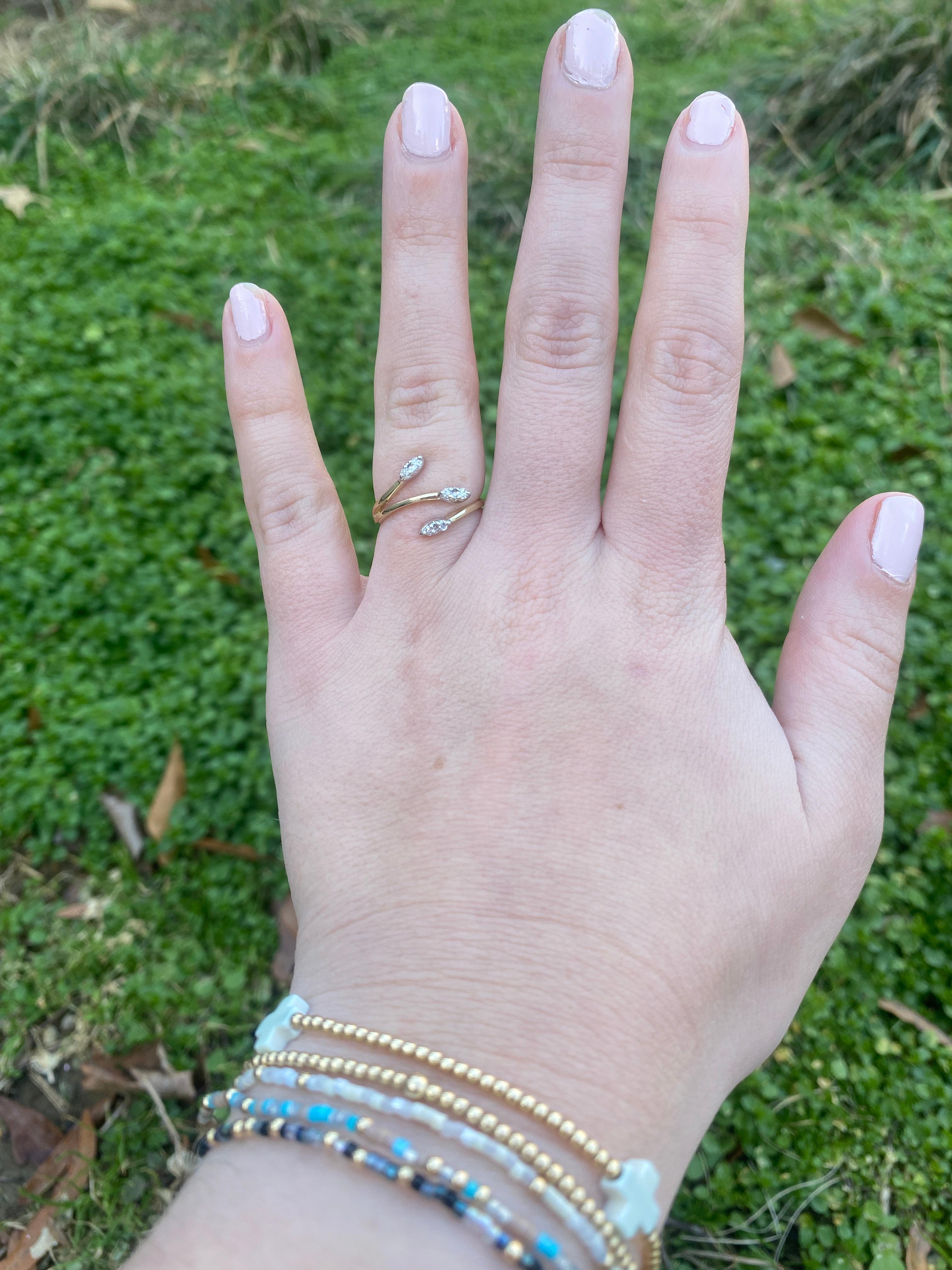 Bague croisée avec diamants de 0,10 carat, or jaune 14 carats, taille de bague 6,25 en vente 1