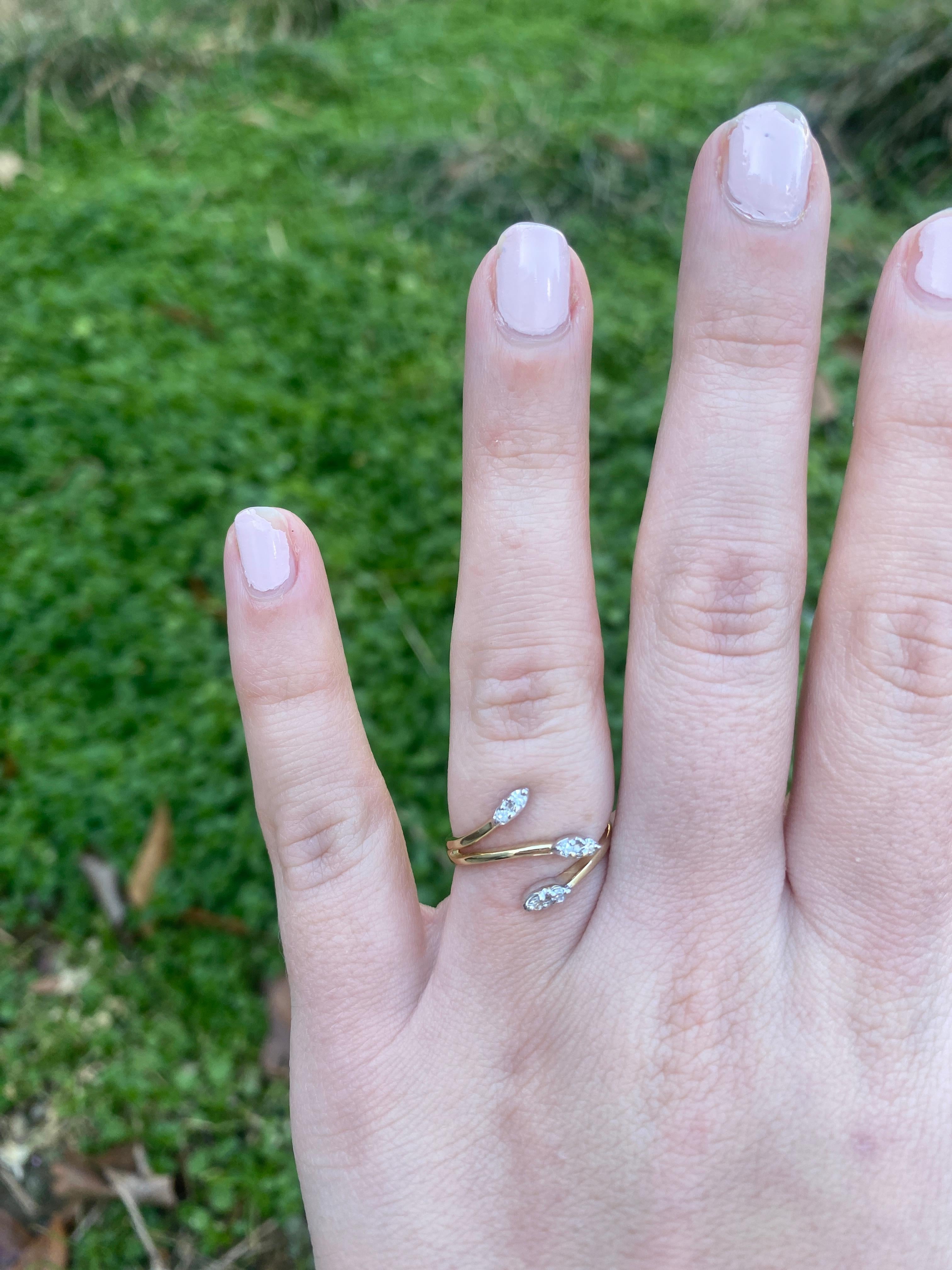 Bague croisée avec diamants de 0,10 carat, or jaune 14 carats, taille de bague 6,25 en vente 2