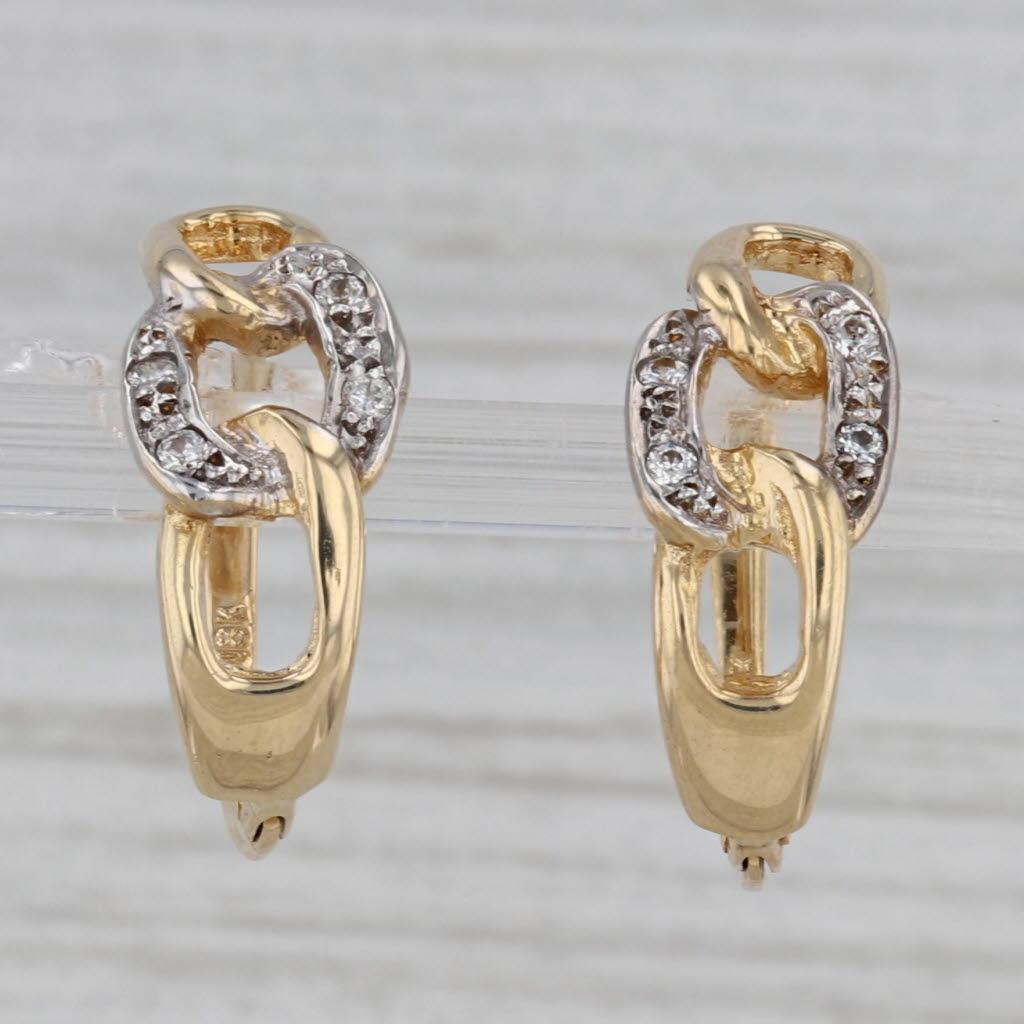 Gemstone Information:
- Natural Diamonds -
Total Carats - 0.10ctw
Cut - Round Brilliant, Single Cut
Color - G - H
Clarity - SI1 - SI2

Metal: 18k Yellow Gold 
Weight: 5.4 Grams 
Stamps: 18k
Closure: Snap Top Stick Posts
Measurements: 20.1 x 8