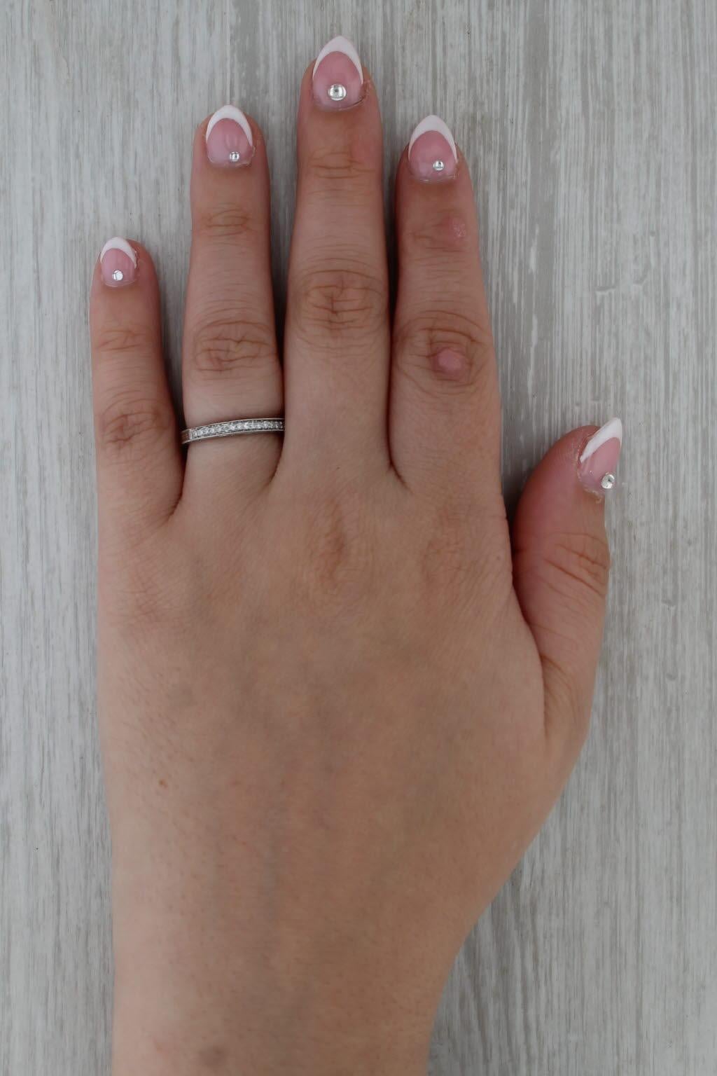 0.10ctw Diamond Wheat Etched Wedding Ring 14k White Gold Size 7 Stackable Band For Sale 4