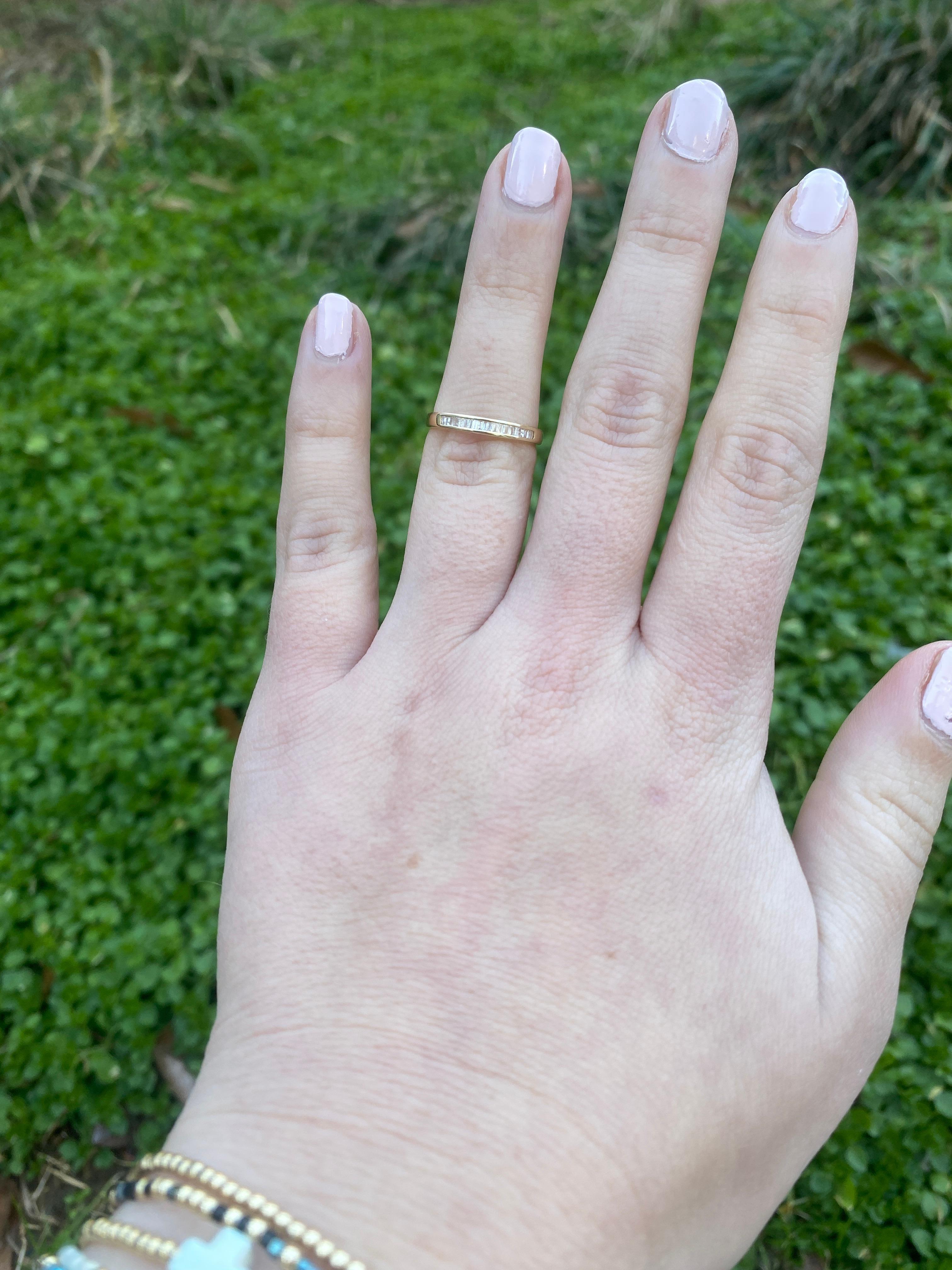 Anillo de diamantes baguette cónicos de 0,10 ctw, oro amarillo de 14k, talla 5,25 1