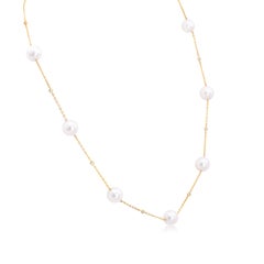 0.11 Carat Diamond & Akoya Japanese Pearl Necklace in Yellow Gold