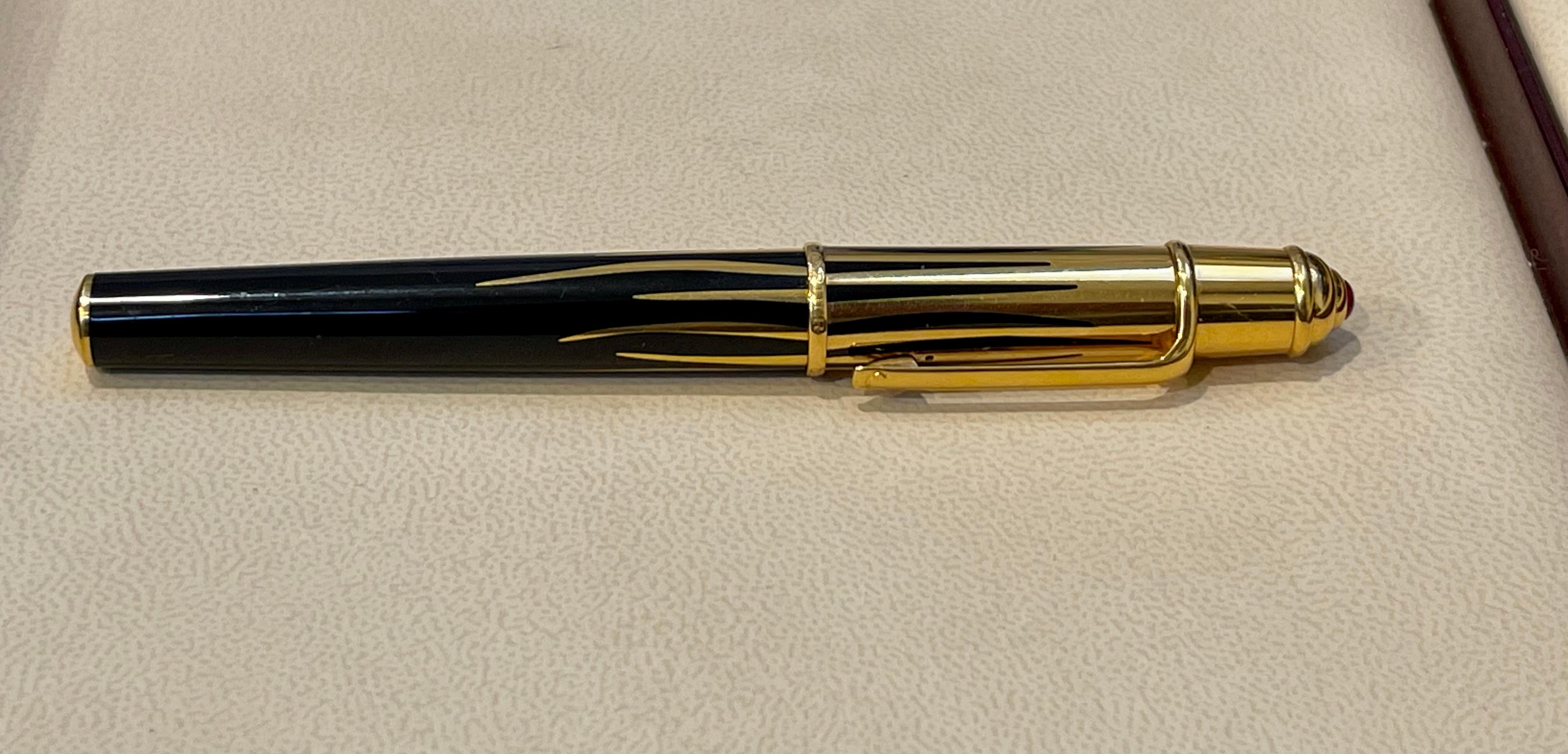 011253 RARE Cartier Mini  Diabolo Flames Fountain Pen M, Black & Gold 4