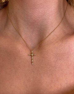 Diamond Cross, 18K Gold 16inch Chain, 0.11cts natural diamonds