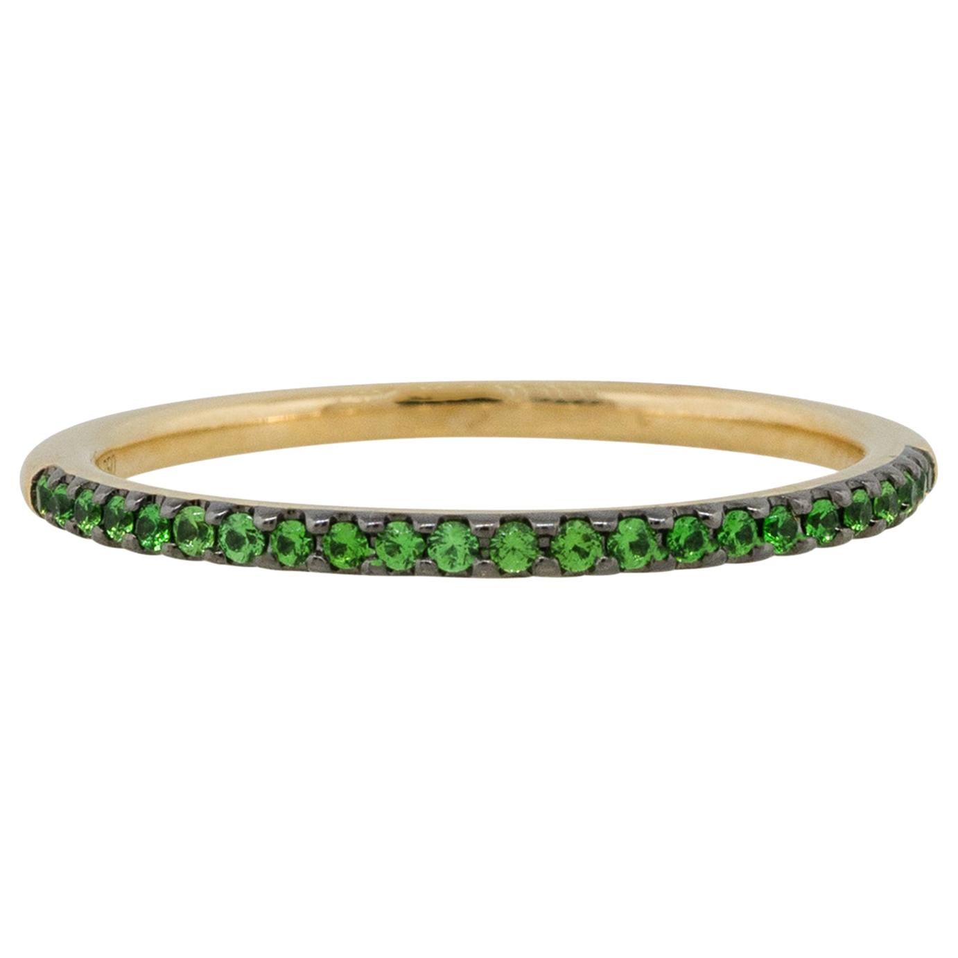 0.12 Carat Round Emerald Halfway Ring 18 Karat in Stock For Sale