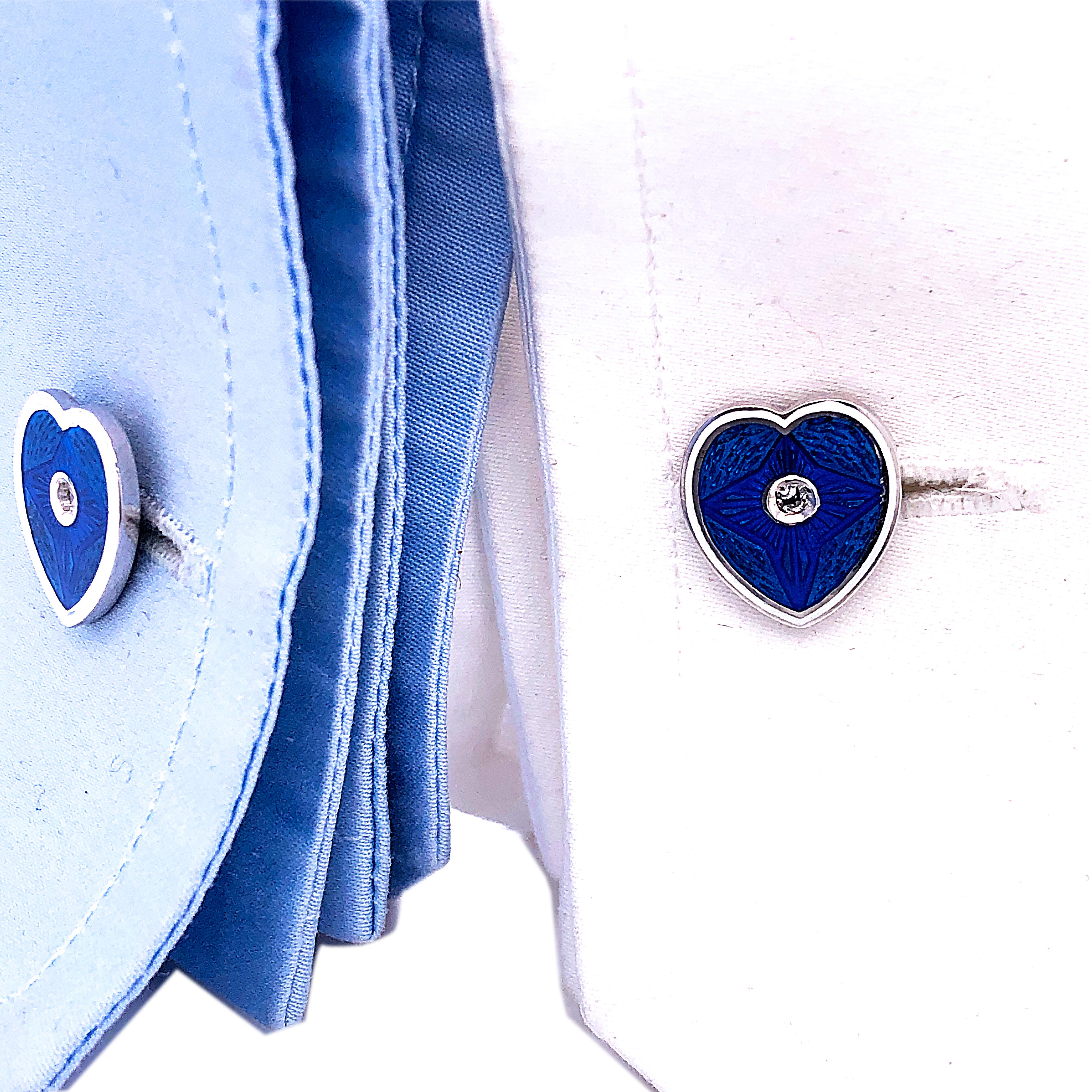 Contemporary Berca 0.12 Karat White Diamond Blue White Enameled Heart-Shaped Gold Cufflinks For Sale